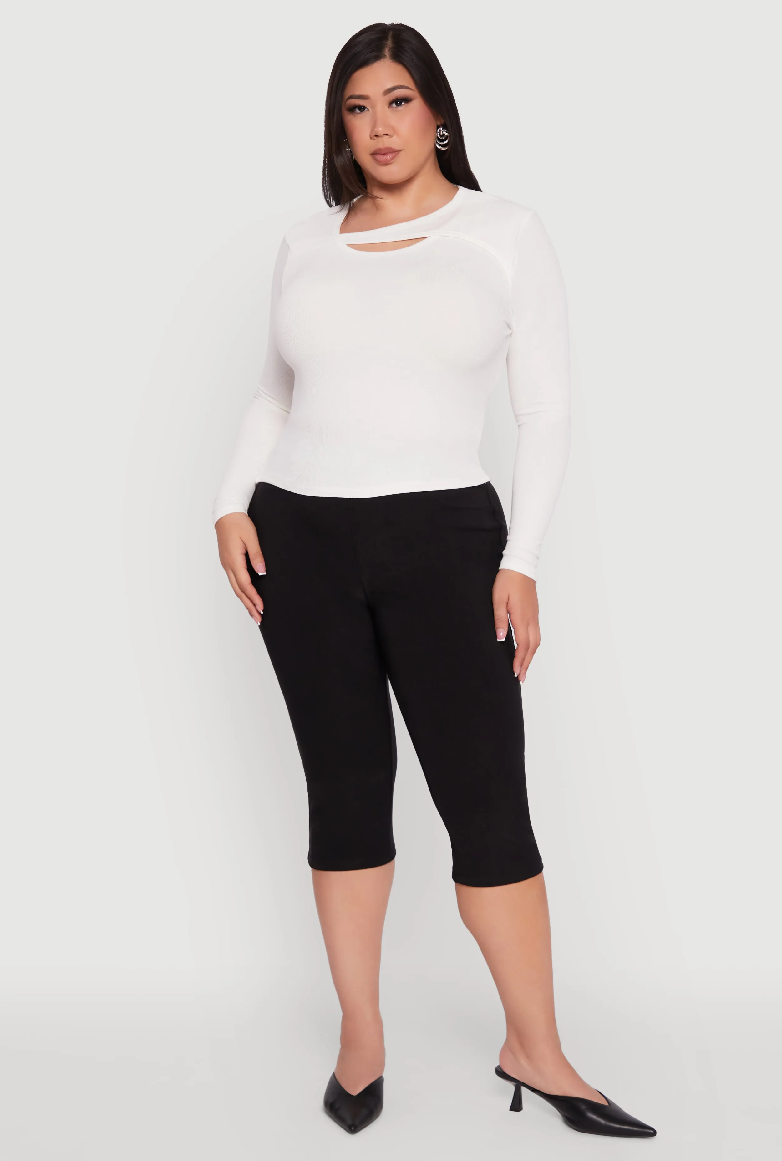 Plus Size Ribbed Knit Keyhole Long Sleeve Tee sold by Rainbow product image thumbnail 2