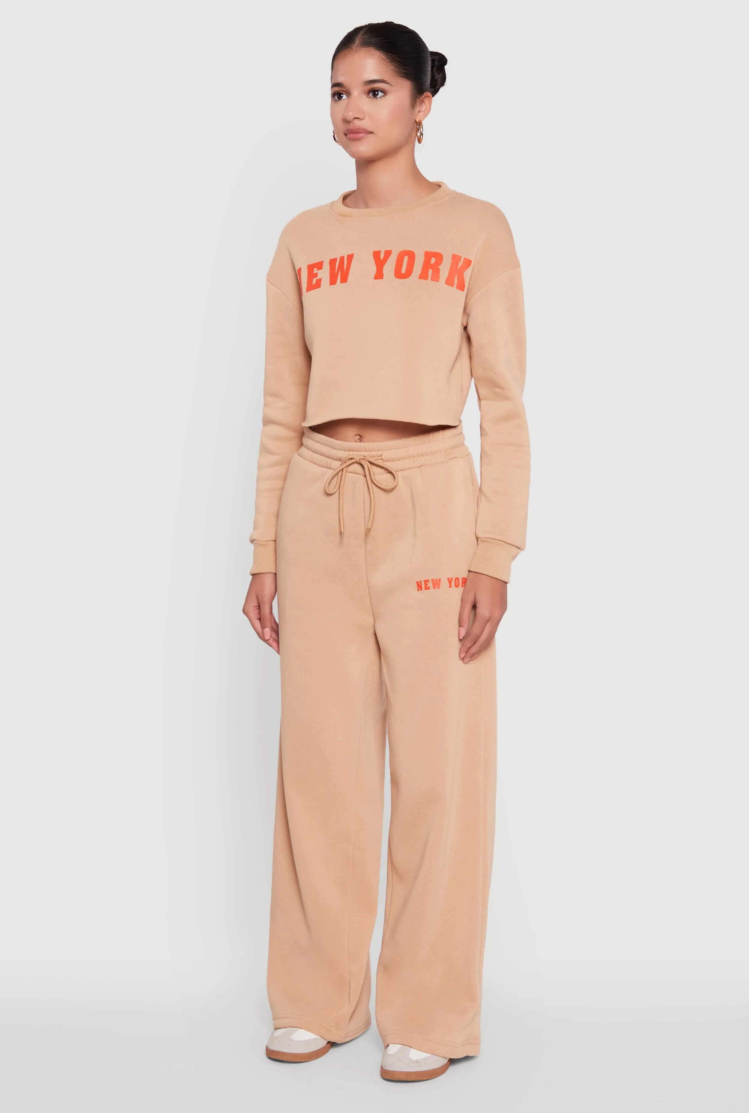 New York Graphic Cropped Sweatshirt sold by Rainbow product image thumbnail 5