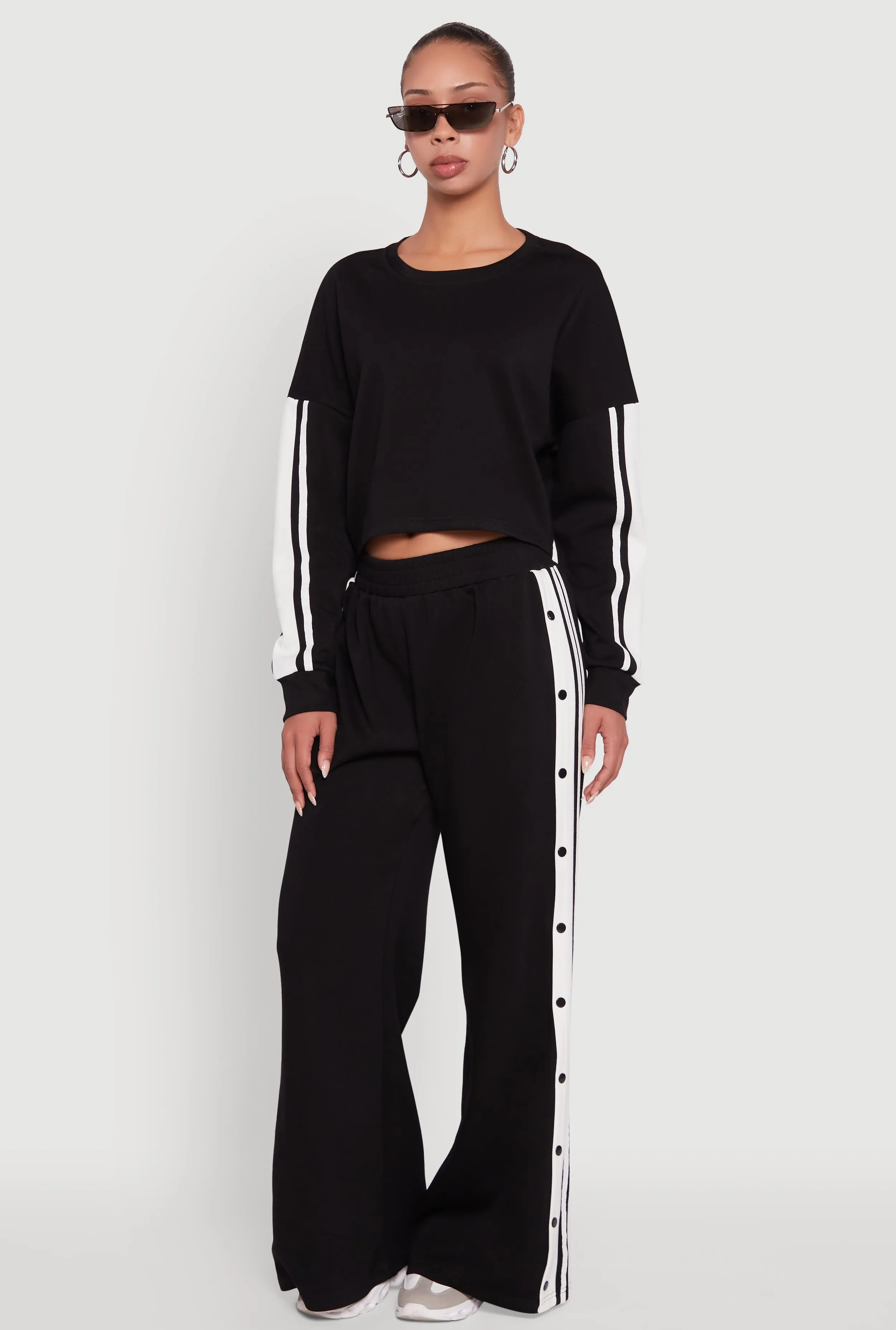 Contrast Trim Drop Shoulder Crop Top sold by Rainbow product image thumbnail 2