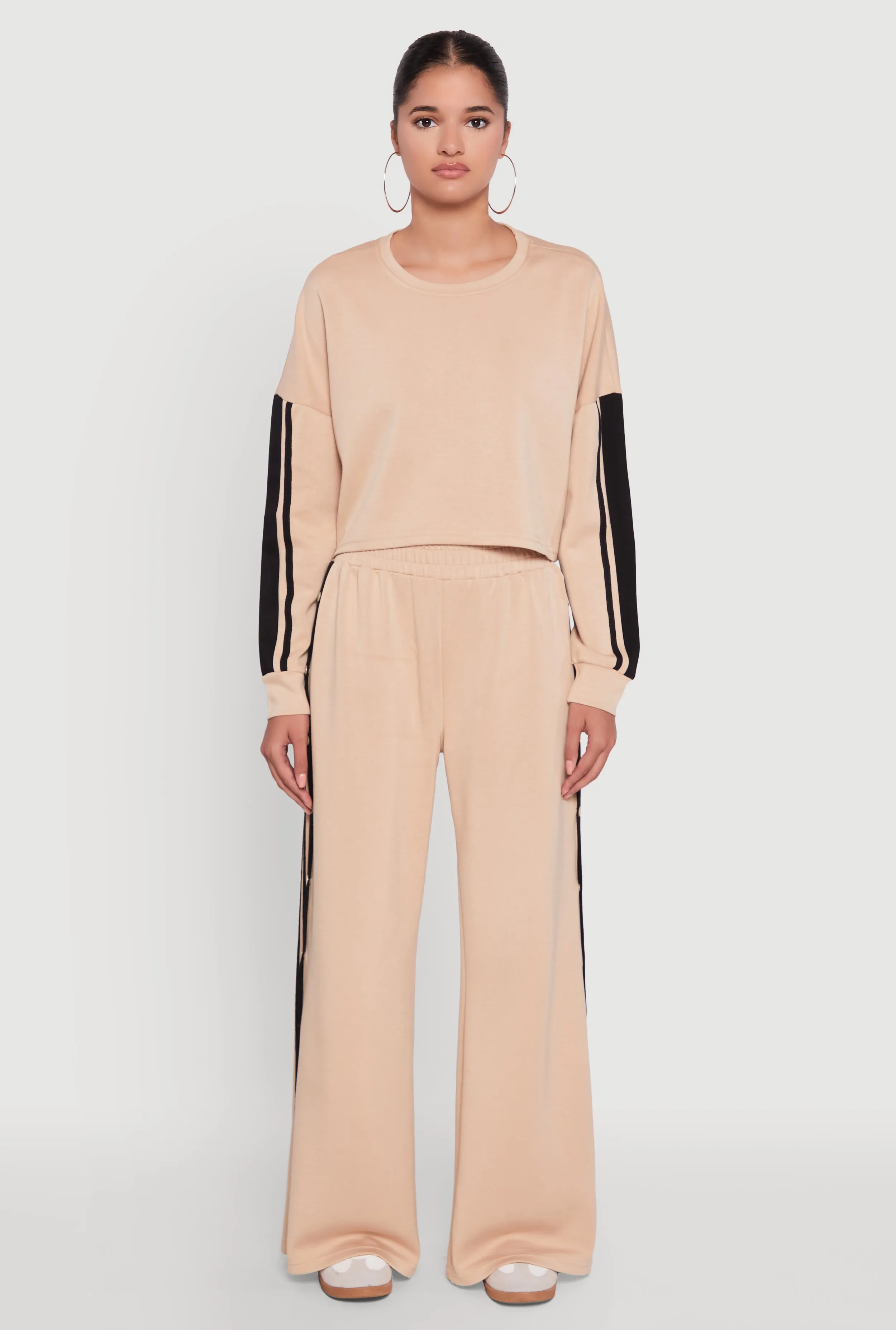 Contrast Trim Drop Shoulder Crop Top sold by Rainbow product image thumbnail 3