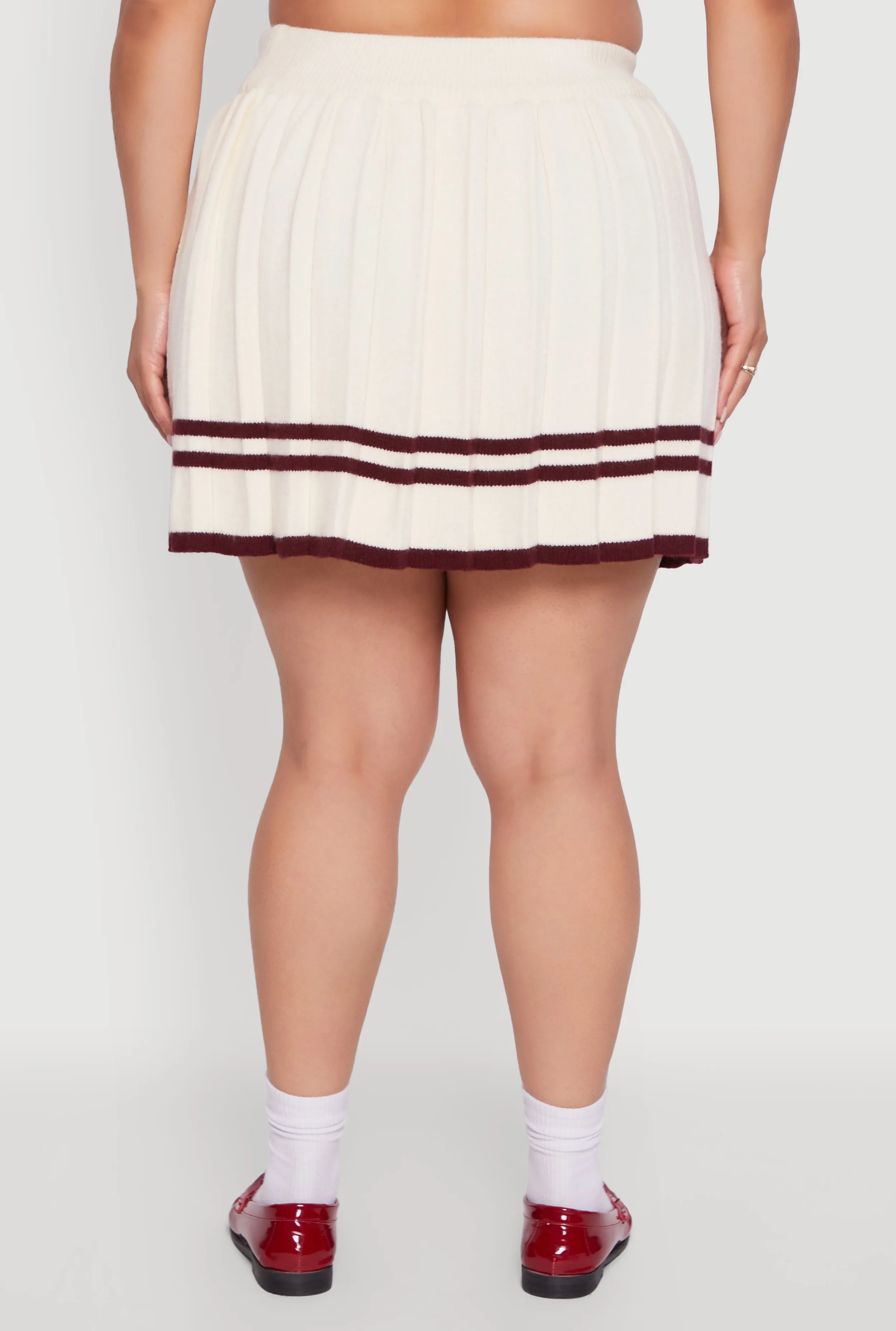 Plus Size High Waisted Varsity Stripe Pleated Skirt sold by Rainbow product image thumbnail 5