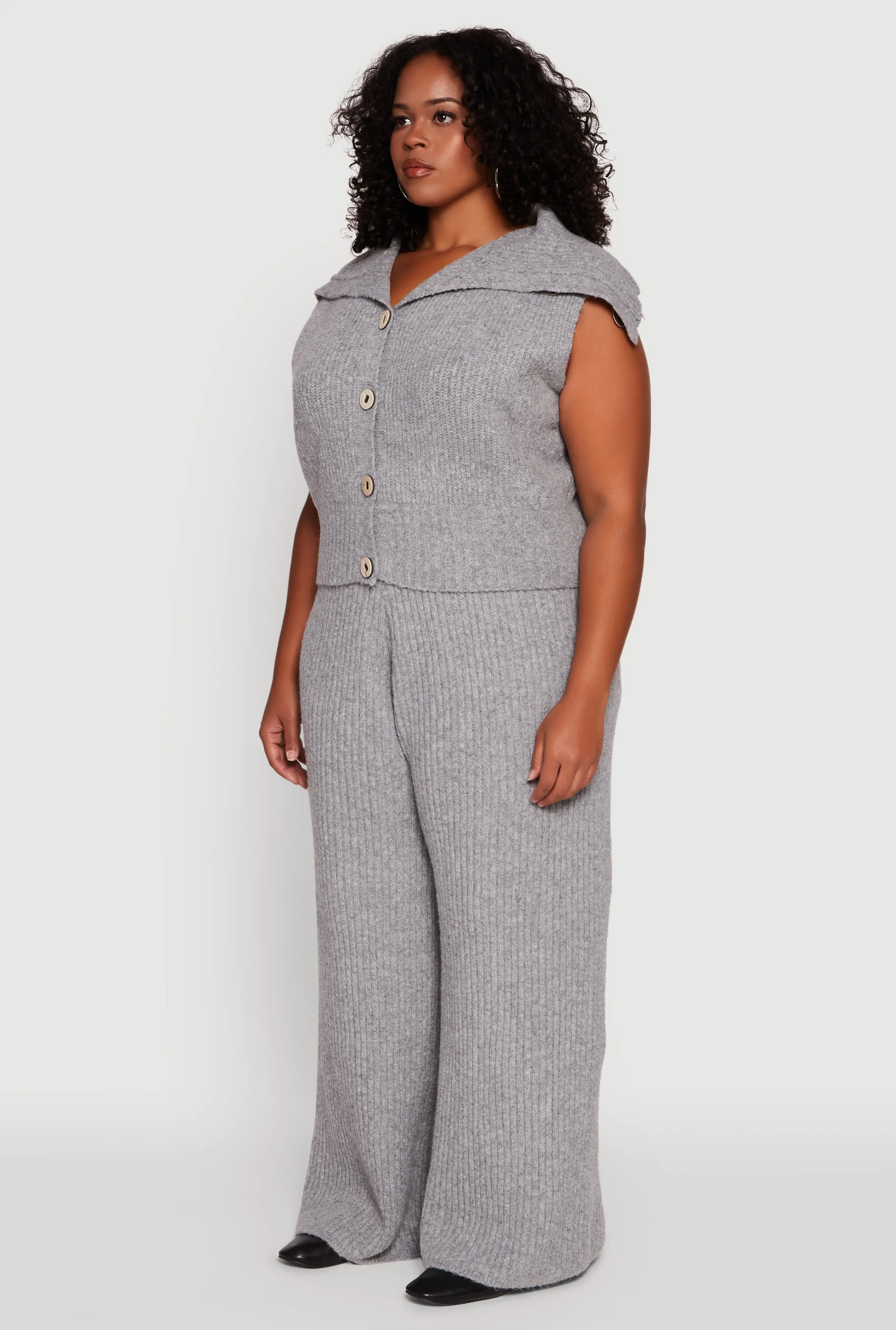 Plus Size Sleeveless Collared Button Front Cardigan sold by Rainbow product image thumbnail 5