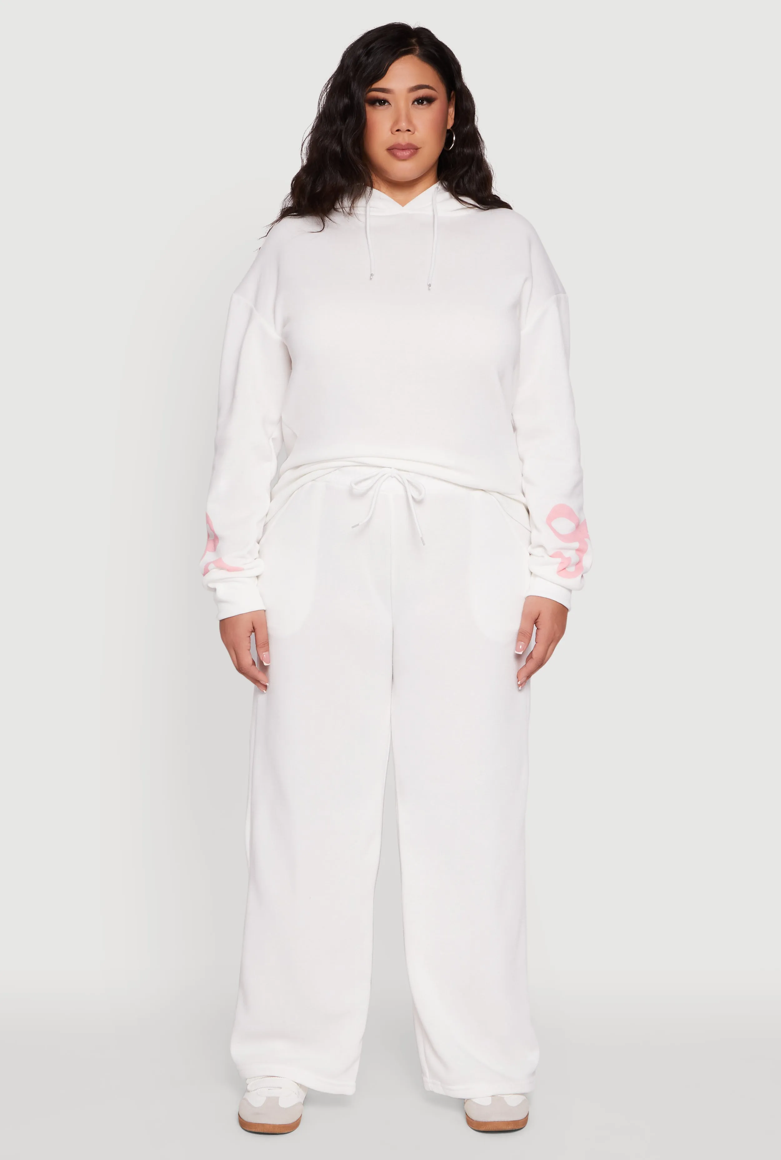 Plus Size Bow Graphic Detail Wide Leg Fleece Sweatpants sold by Rainbow product image thumbnail 2