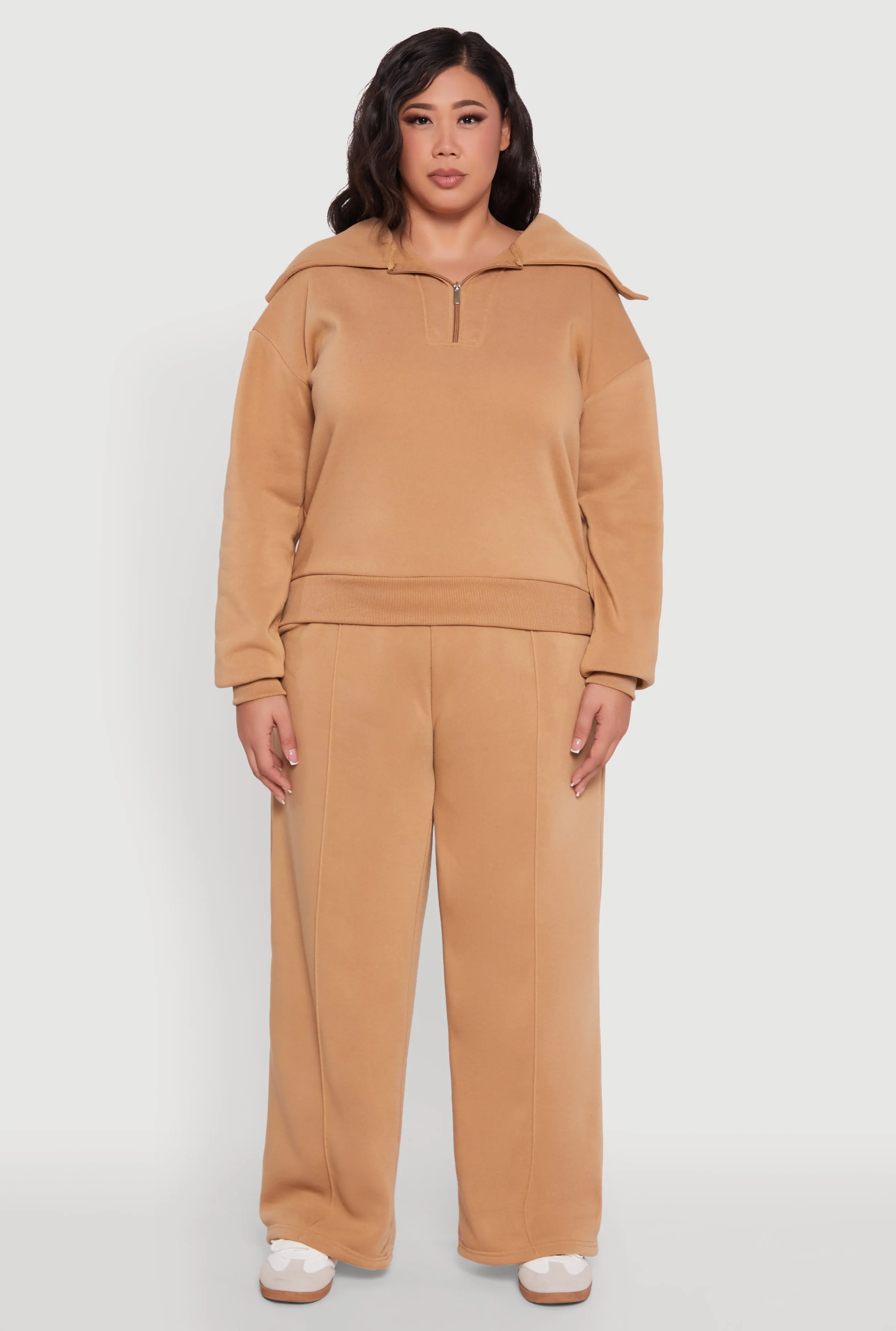 Plus Size Wide Leg Fleece Sweatpants with Pockets sold by Rainbow product image thumbnail 2