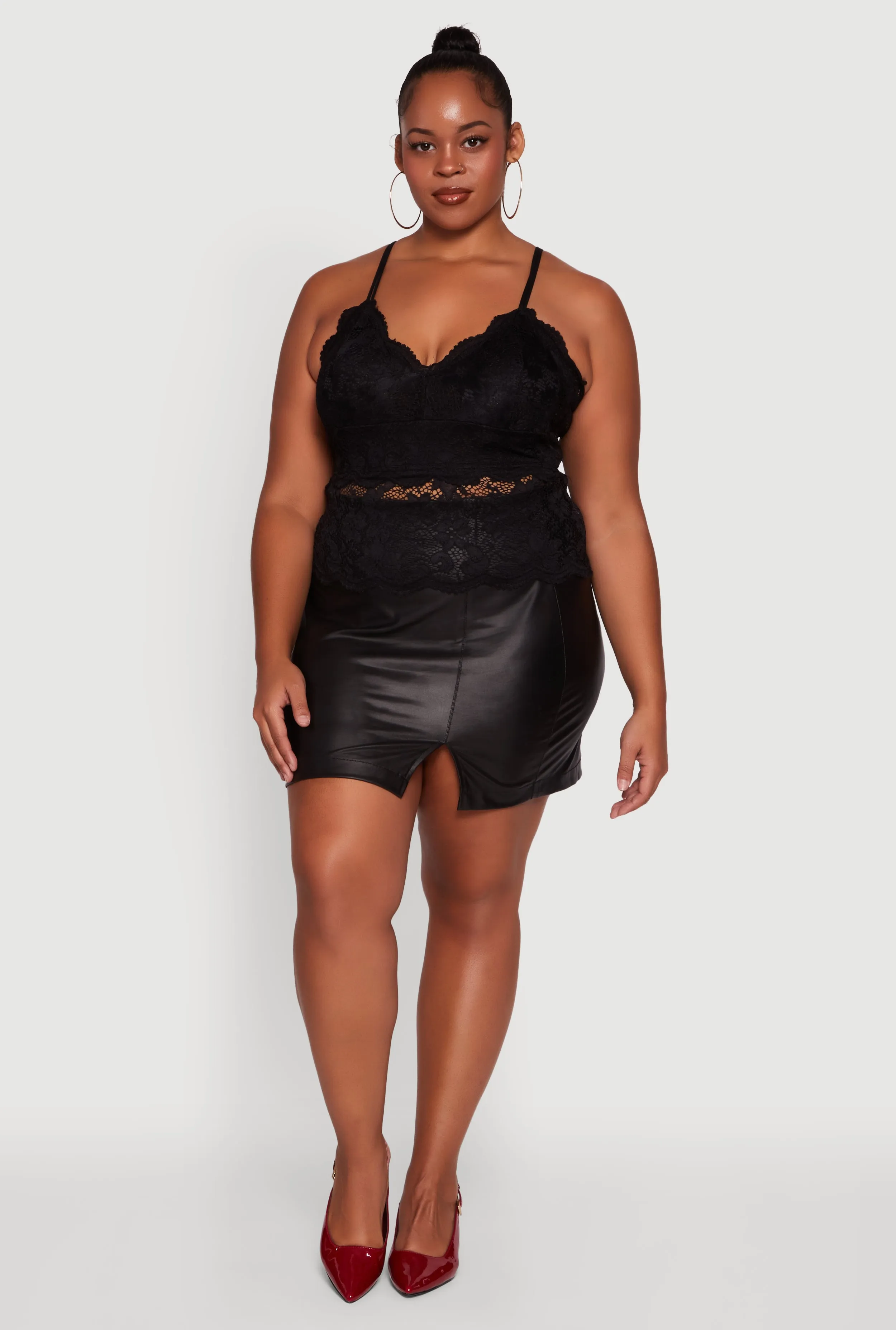 Plus Size Floral Lace Scalloped Hem Cami sold by Rainbow