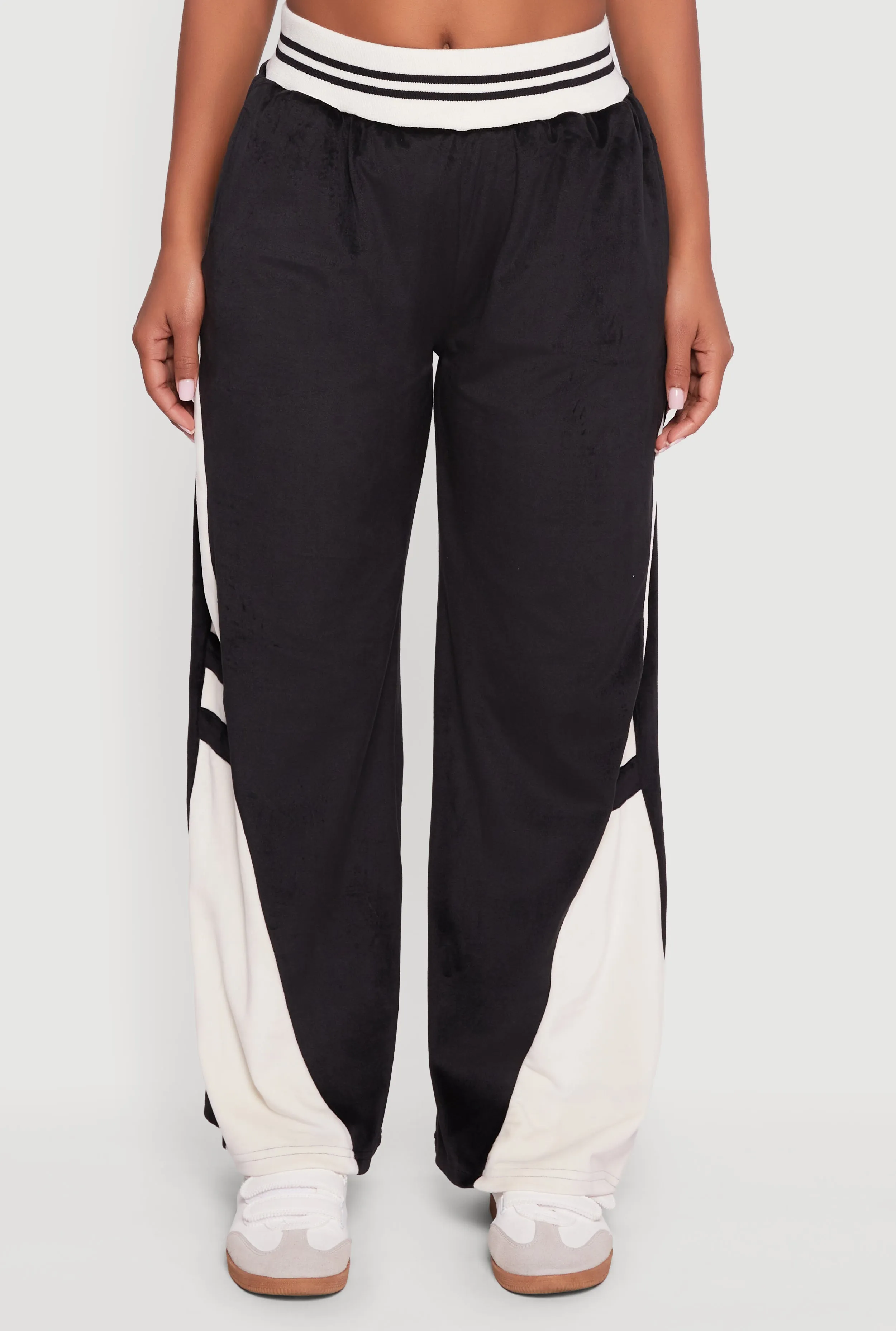 Velour High Waisted Striped Detail Wide Leg Pants sold by Rainbow product image thumbnail 3