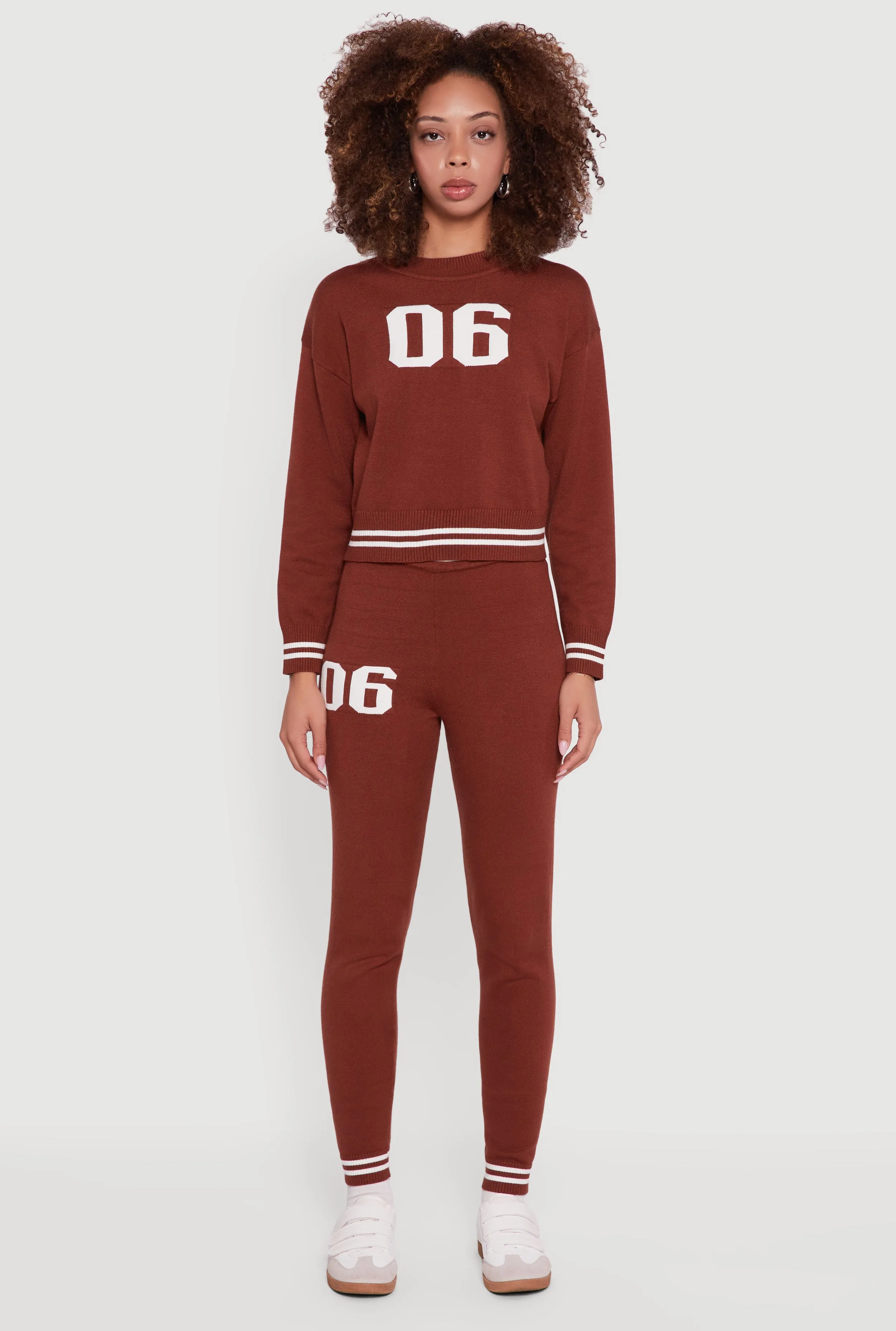 06 Graphic Varsity Stripe Skinny Leg Sweatpants sold by Rainbow product image thumbnail 2