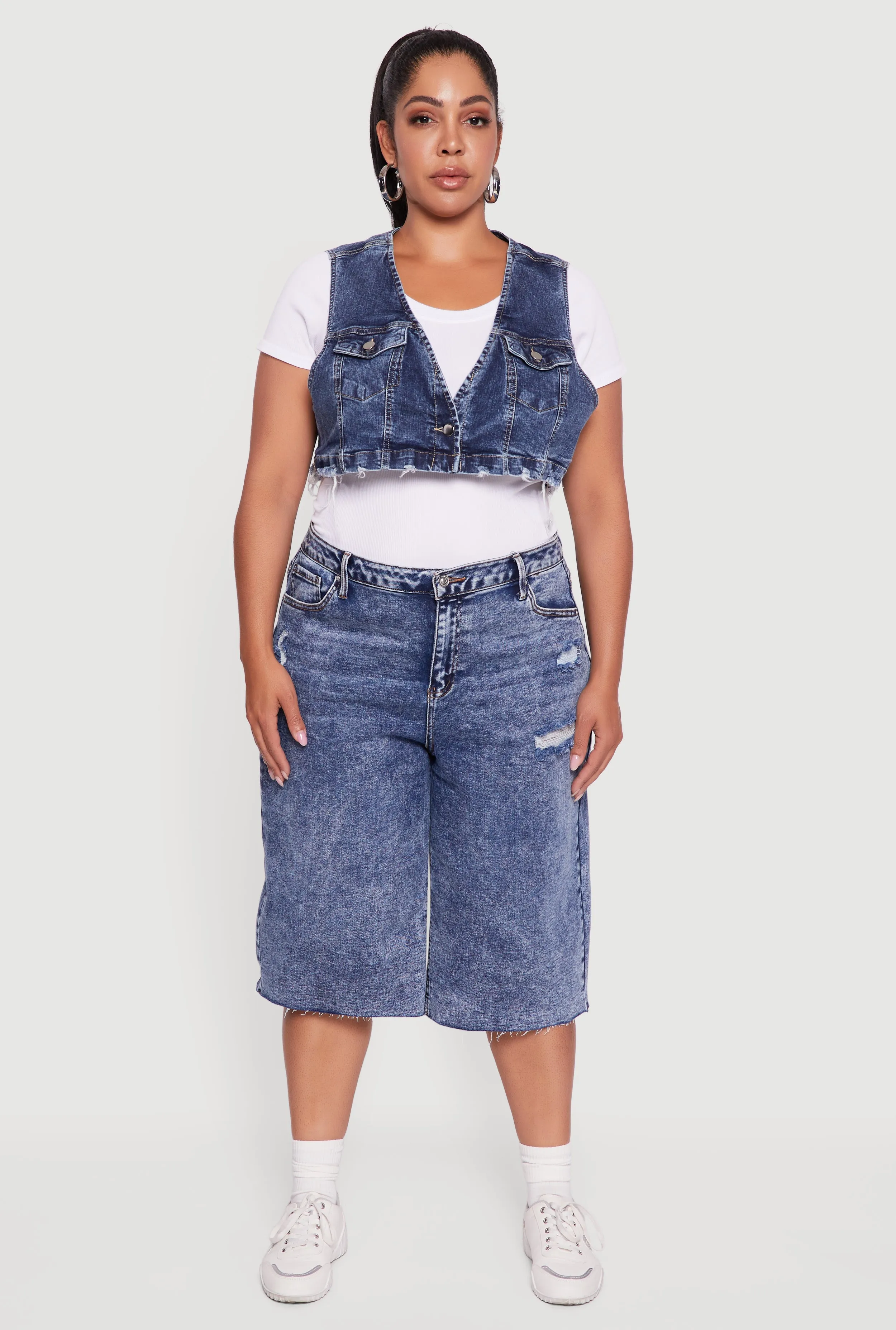 Plus Size Acid Wash Cropped Distressed Denim Vest sold by Rainbow product image thumbnail 3