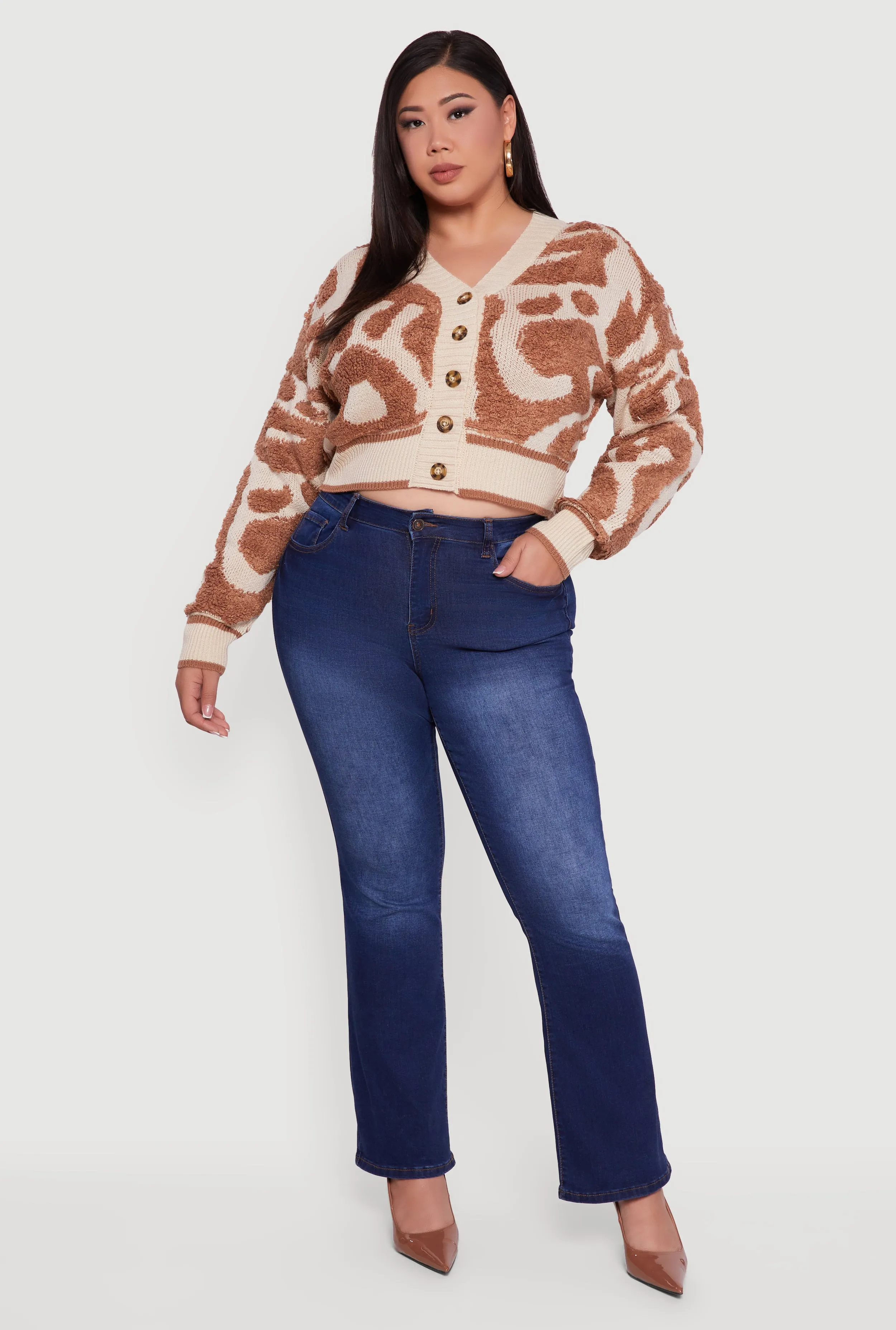Plus Size Tufted Knit Cropped Button Front Cardigan sold by Rainbow product image thumbnail 3