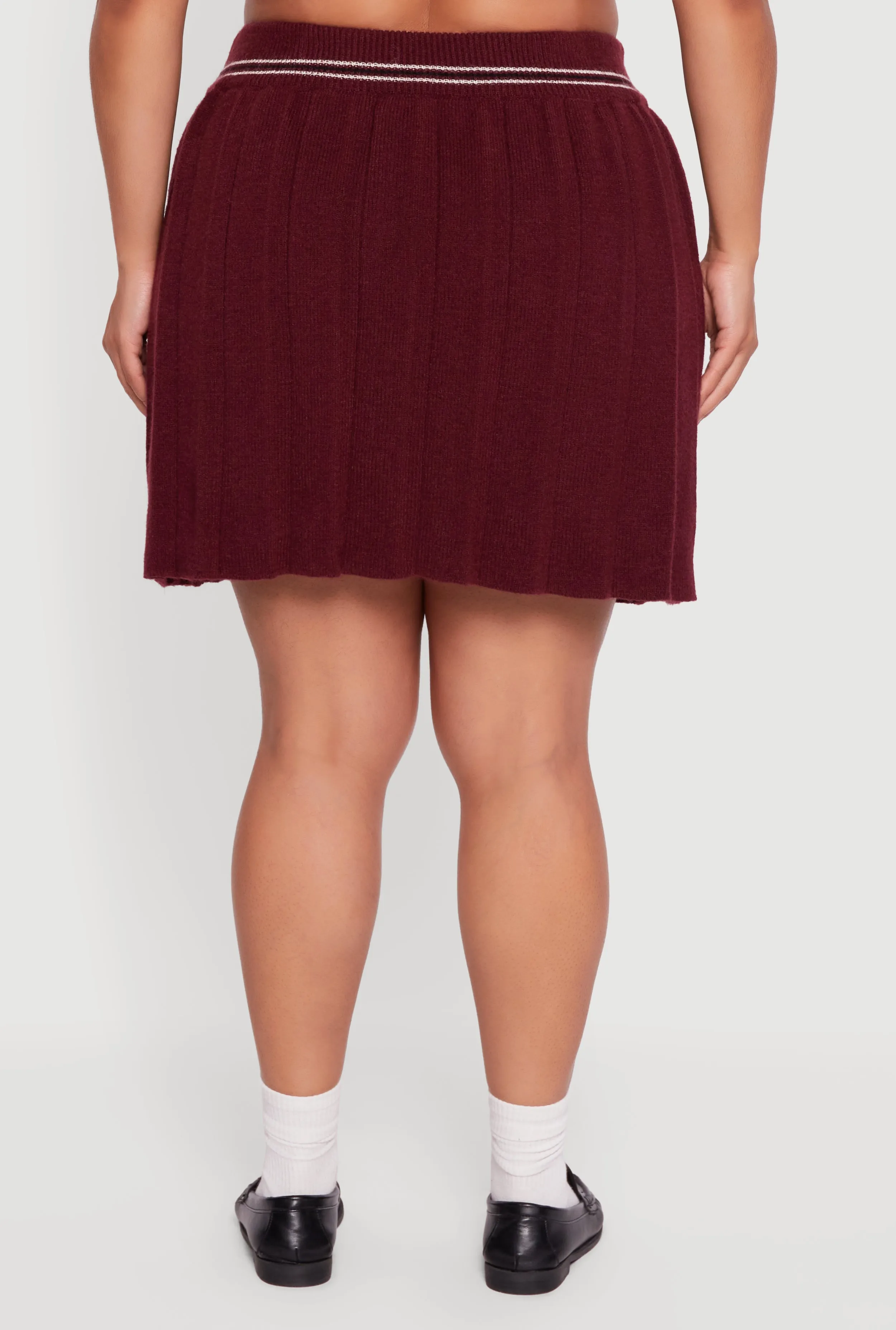 Plus Size High Waisted Stripe Trim Mini Pleated Skirt sold by Rainbow product image thumbnail 5