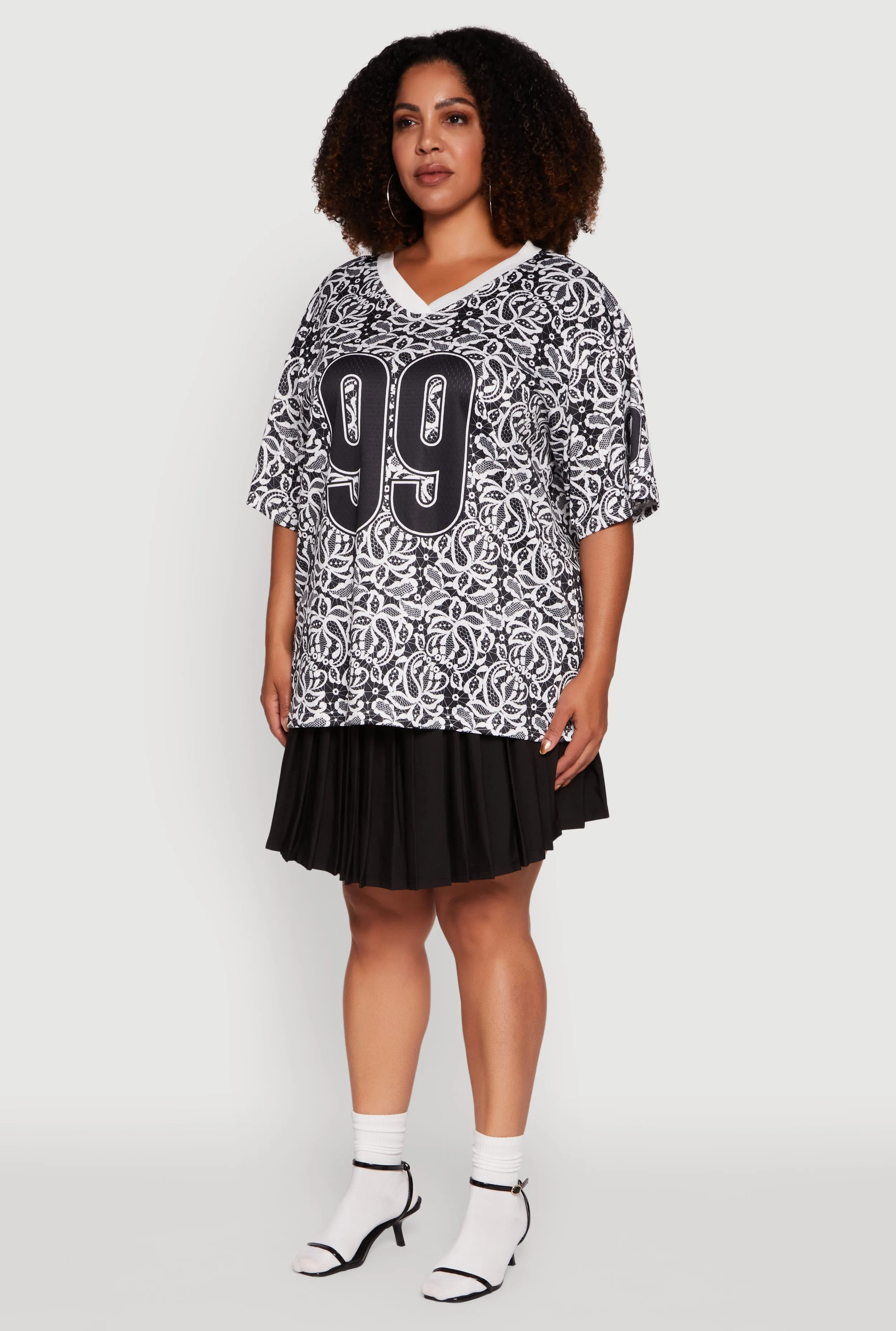 Plus Size V-Neck Patterned 99 Graphic Print Jersey sold by Rainbow product image thumbnail 5