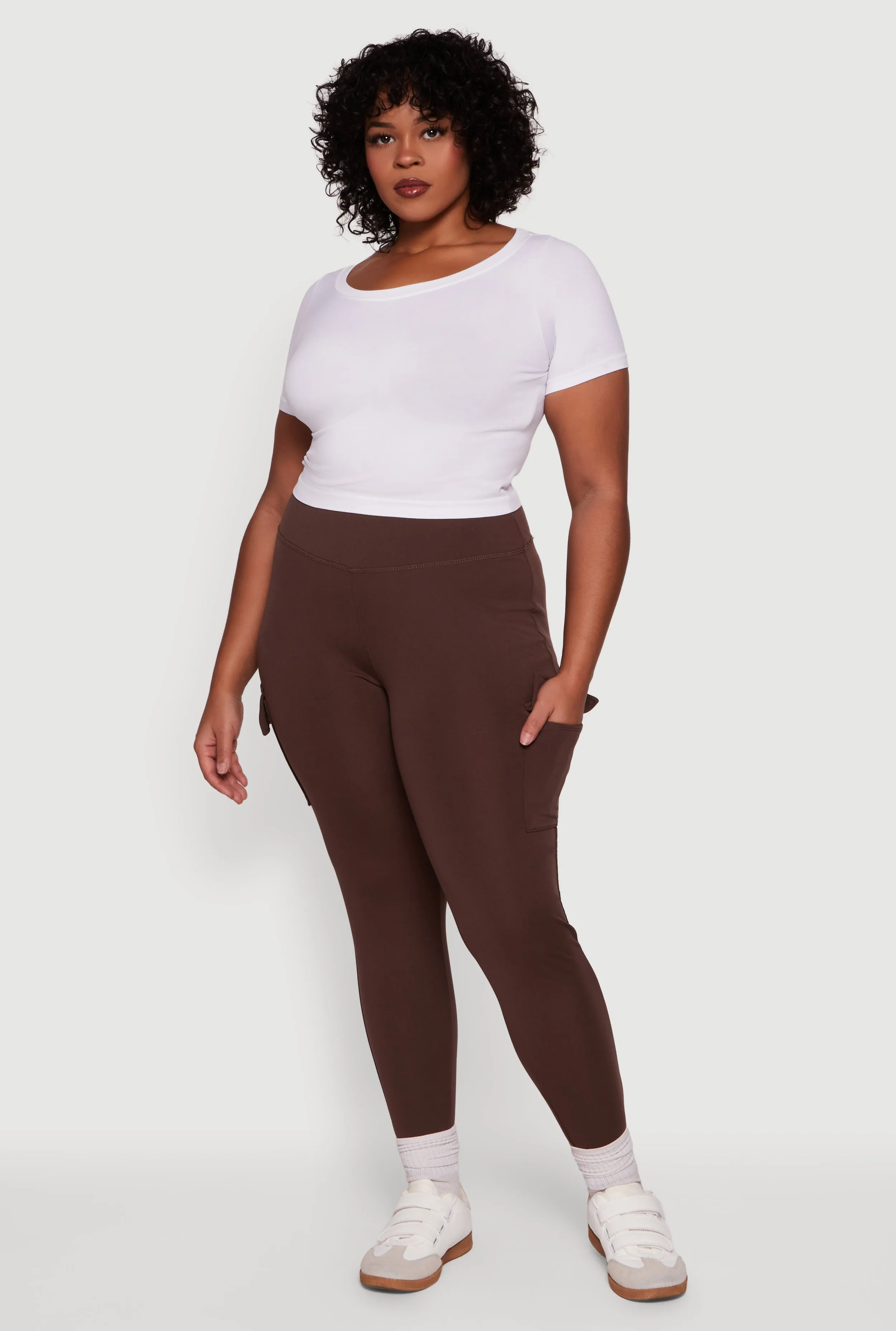 Plus Size High Waisted Cargo Pocket Leggings sold by Rainbow product image thumbnail 4