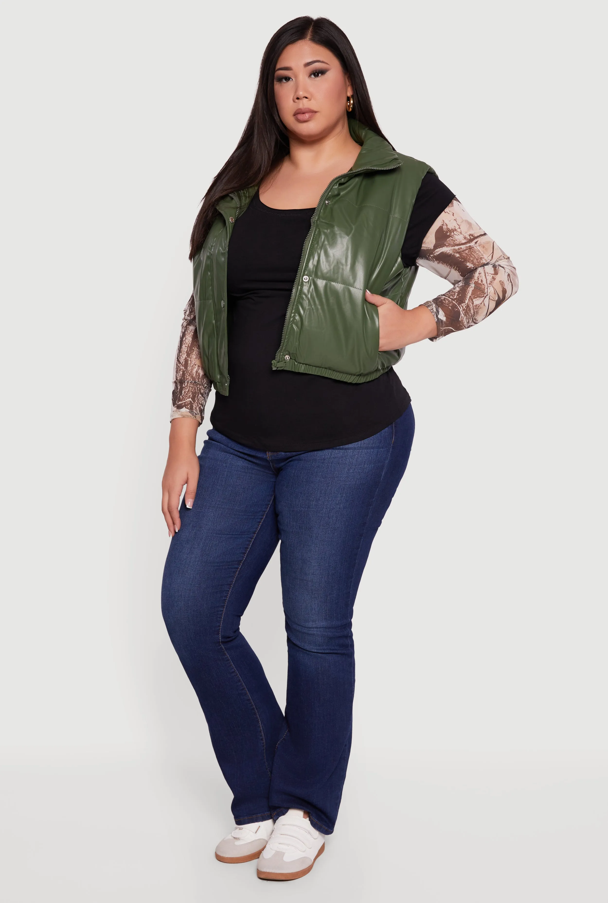 Plus Size Faux Leather Snap Button Zip Front Puffer Vest sold by Rainbow product image thumbnail 5