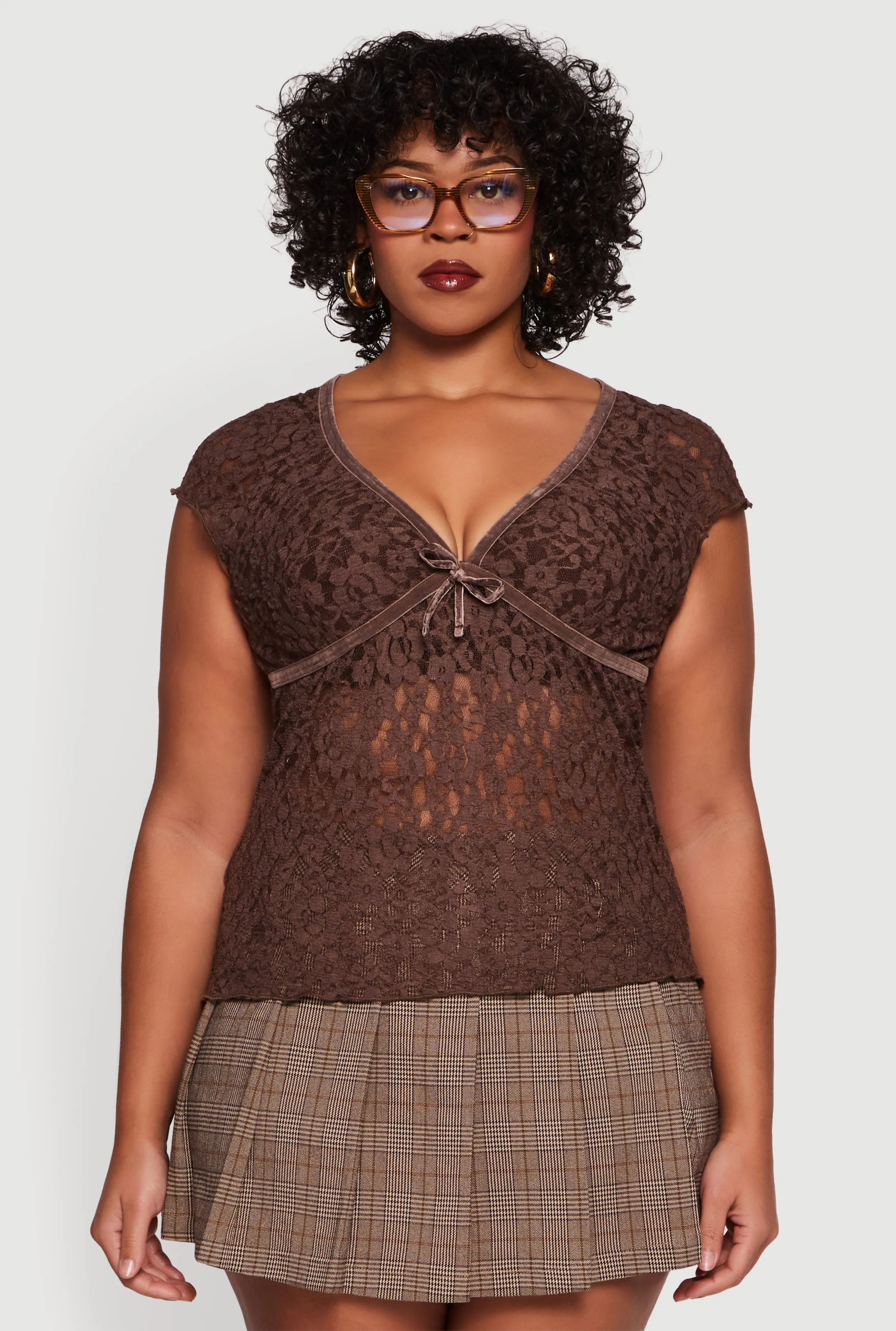 Plus Size Lace V Neck Short Sleeve Blouse sold by Rainbow product image thumbnail 2