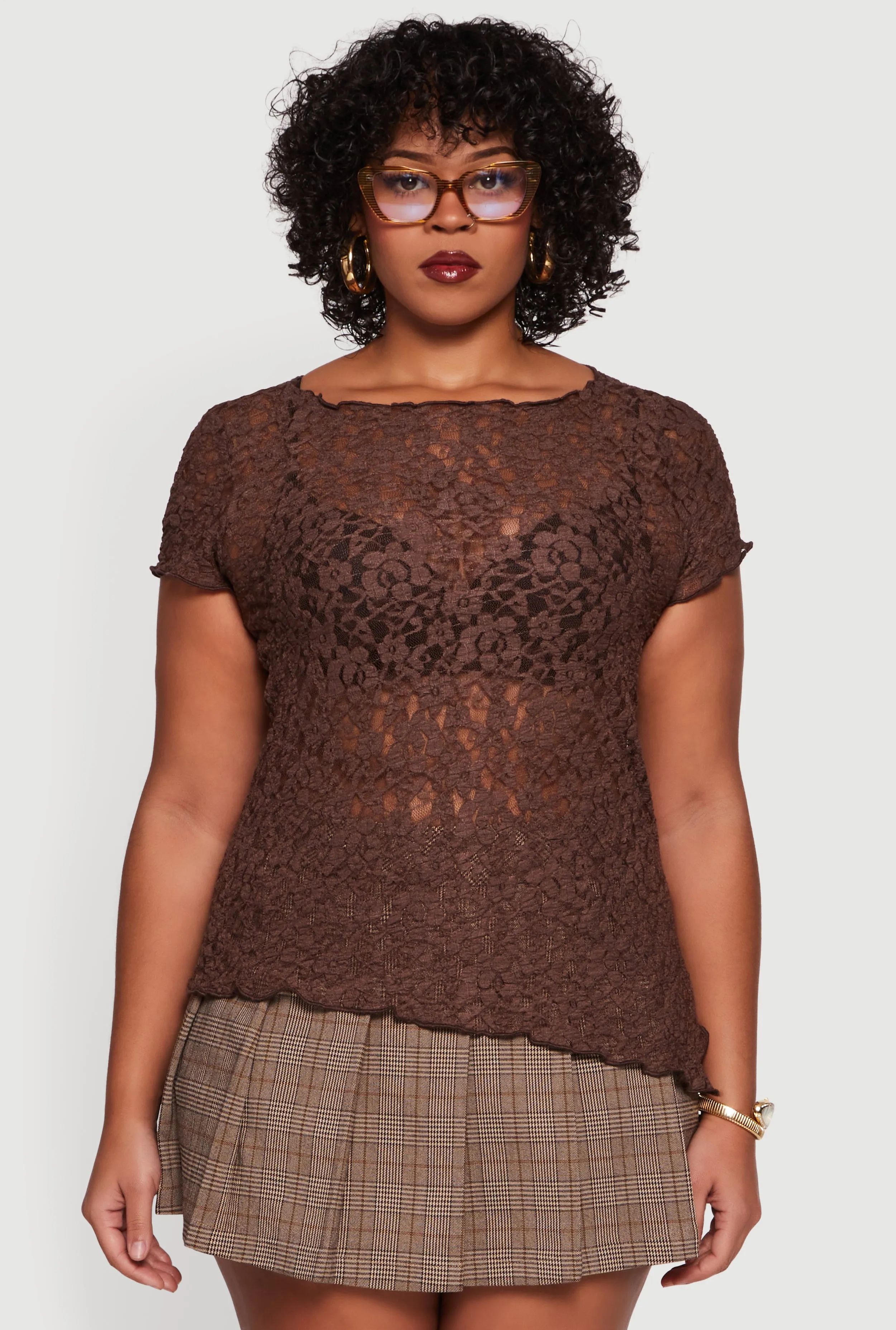 Plus Size Asymmetrical Hem Short Sleeve Lace Blouse sold by Rainbow product image thumbnail 2