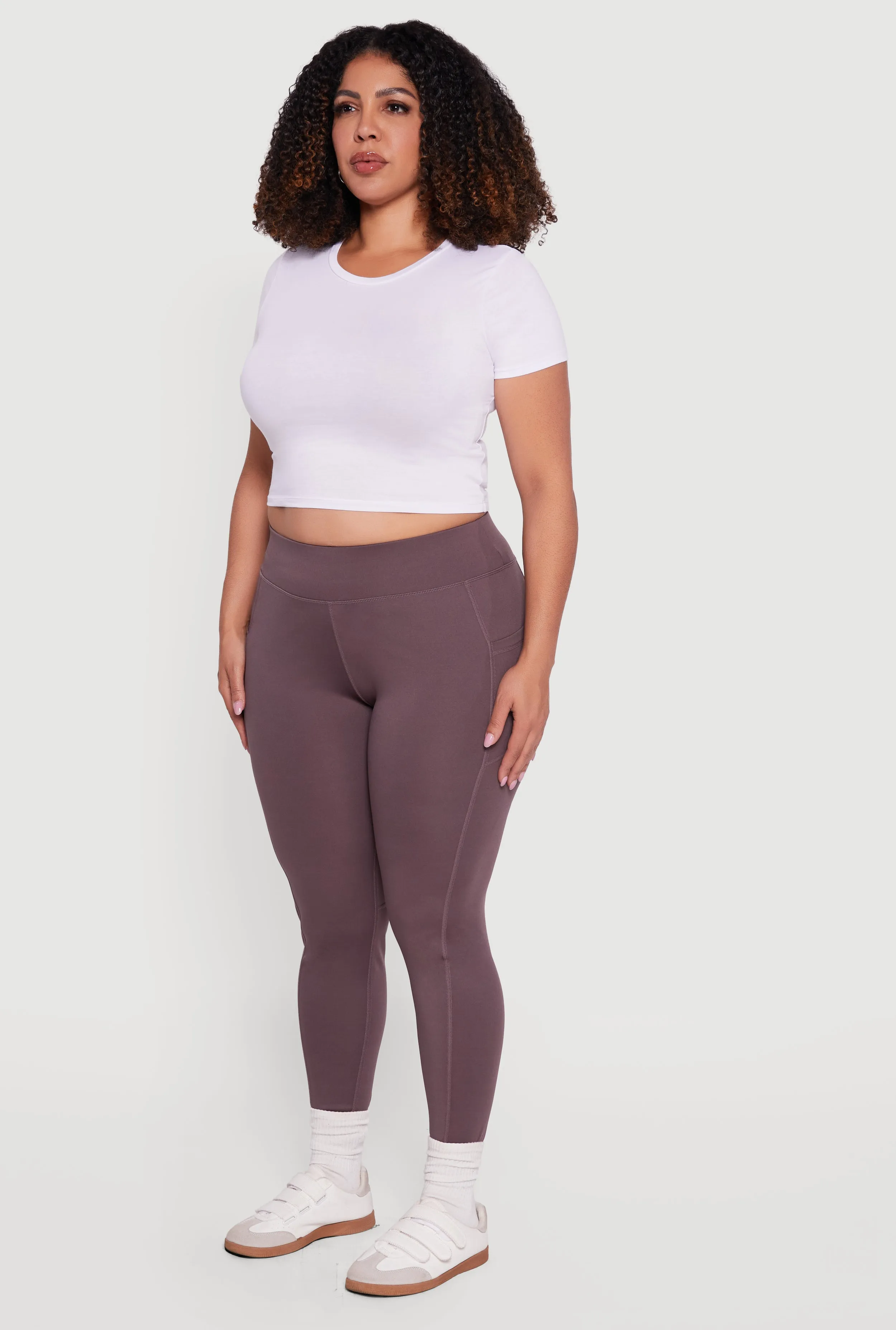 Plus Size High Waisted Leggings with Side Pockets sold by Rainbow product image thumbnail 3
