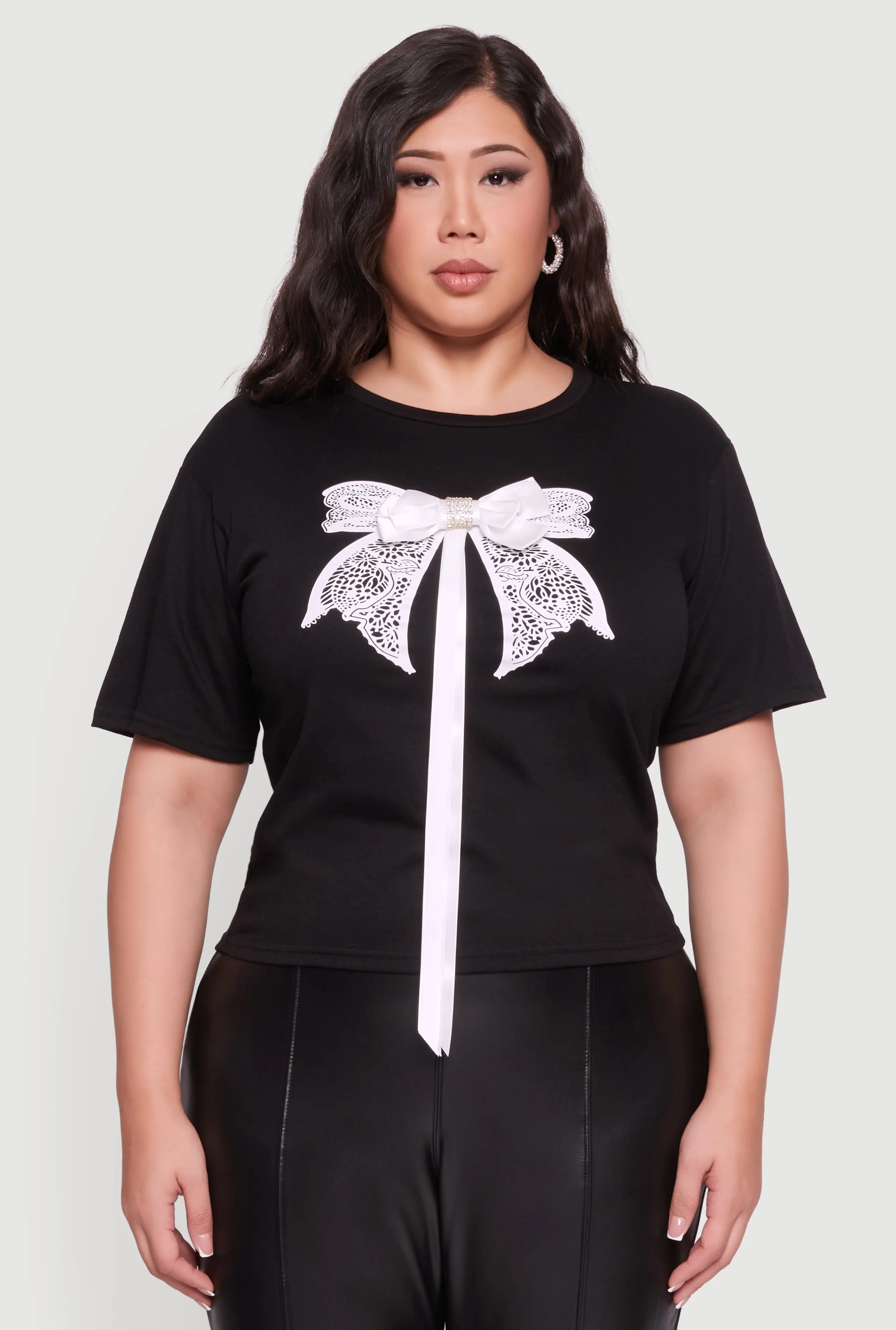 Plus Size Bow Detail Short Sleeve Tee sold by Rainbow product image thumbnail 2