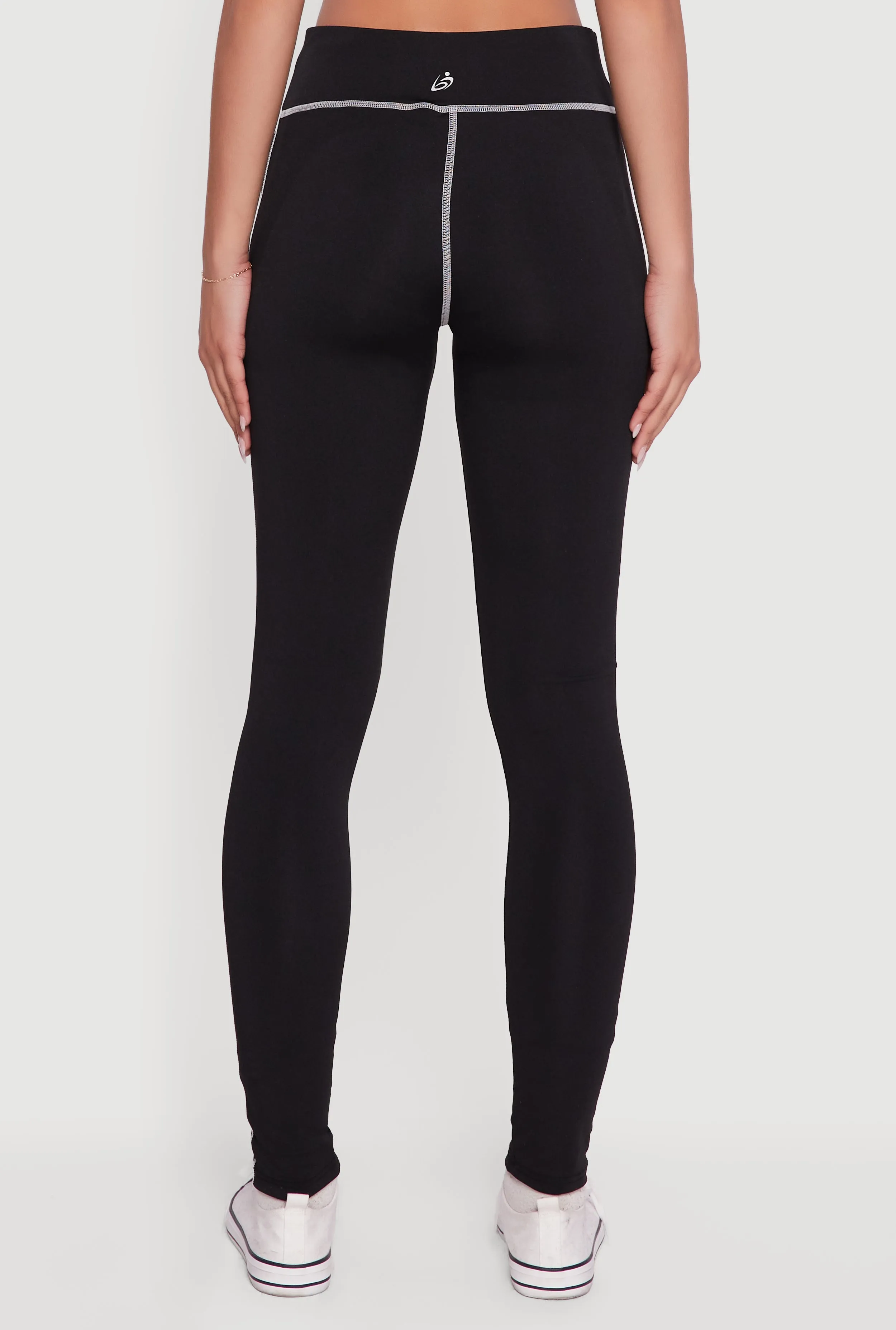 High Waisted Leggings with Zip Pocket Detail sold by Rainbow product image thumbnail 5