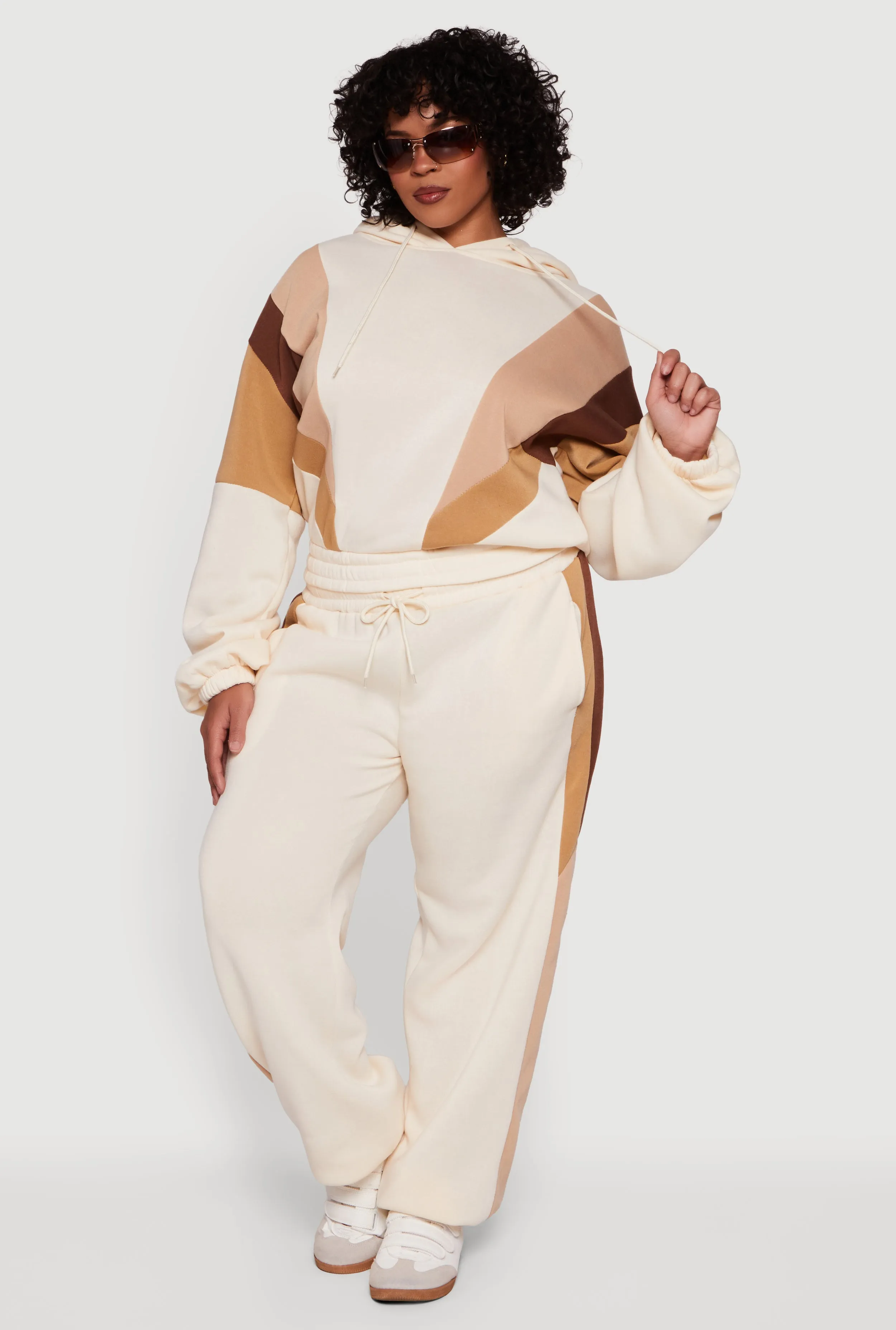 Plus Size Color Blocked Hooded Sweatshirt sold by Rainbow product image thumbnail 3