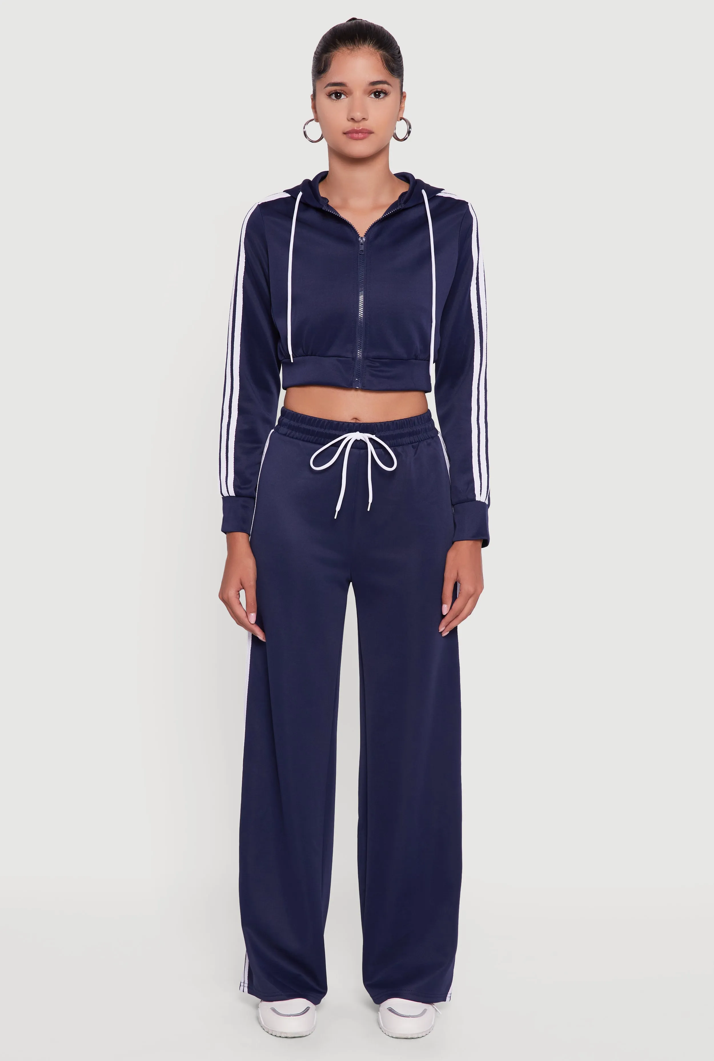 Contrast Trim Hooded Zip Front Cropped Hoodie sold by Rainbow product image thumbnail 3