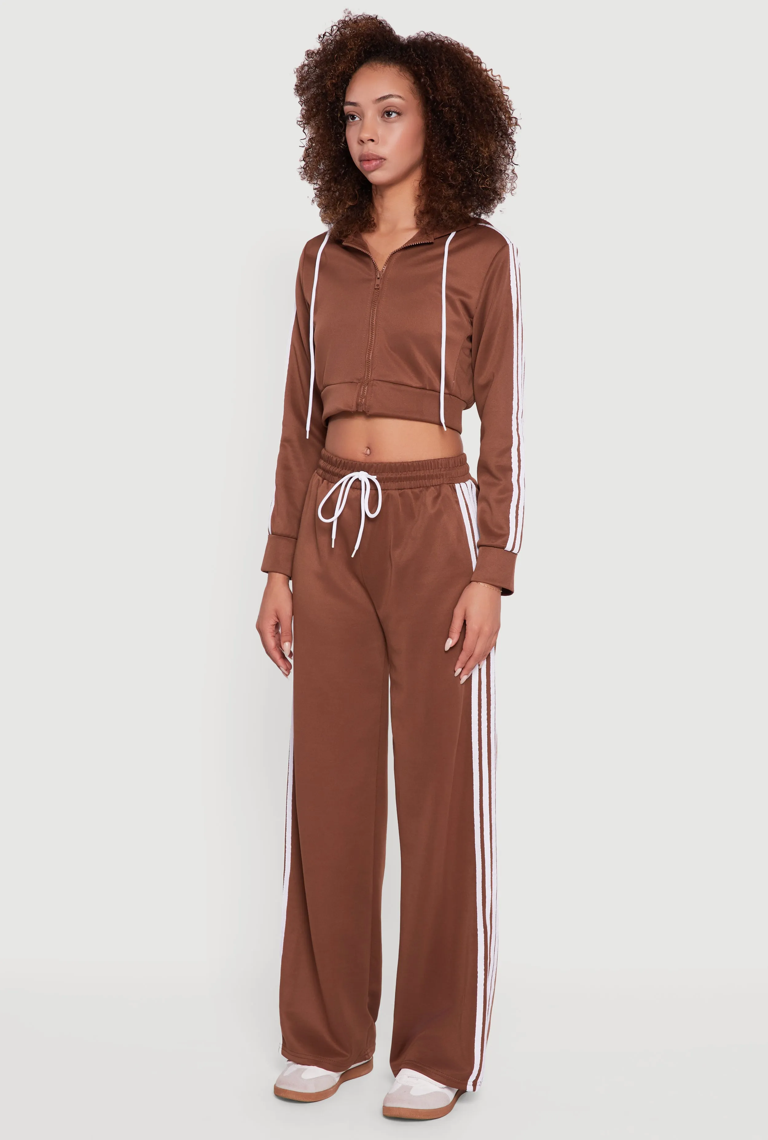 Contrast Trim Hooded Zip Front Cropped Hoodie sold by Rainbow product image thumbnail 5