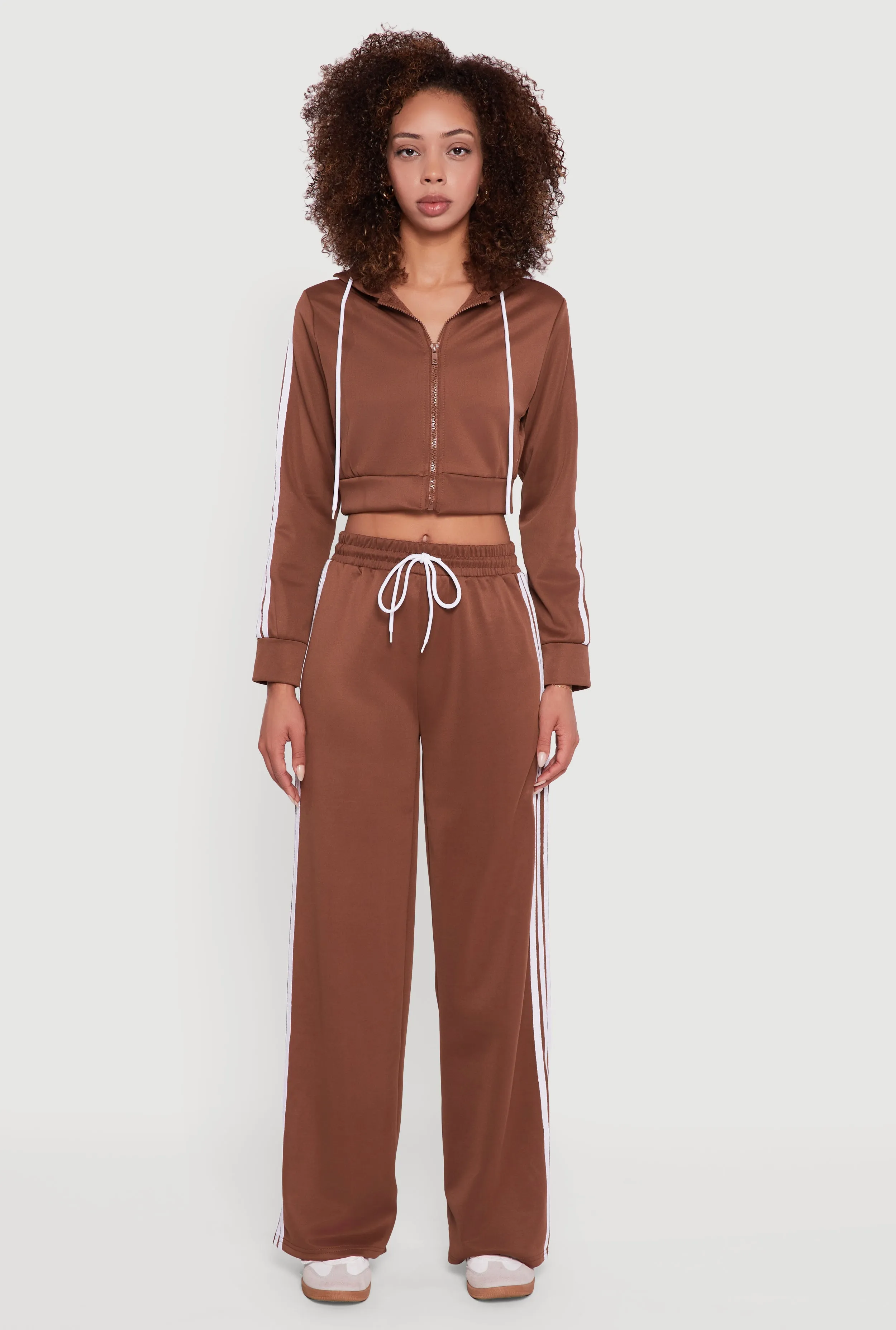 Contrast Trim Hooded Zip Front Cropped Hoodie sold by Rainbow product image thumbnail 3