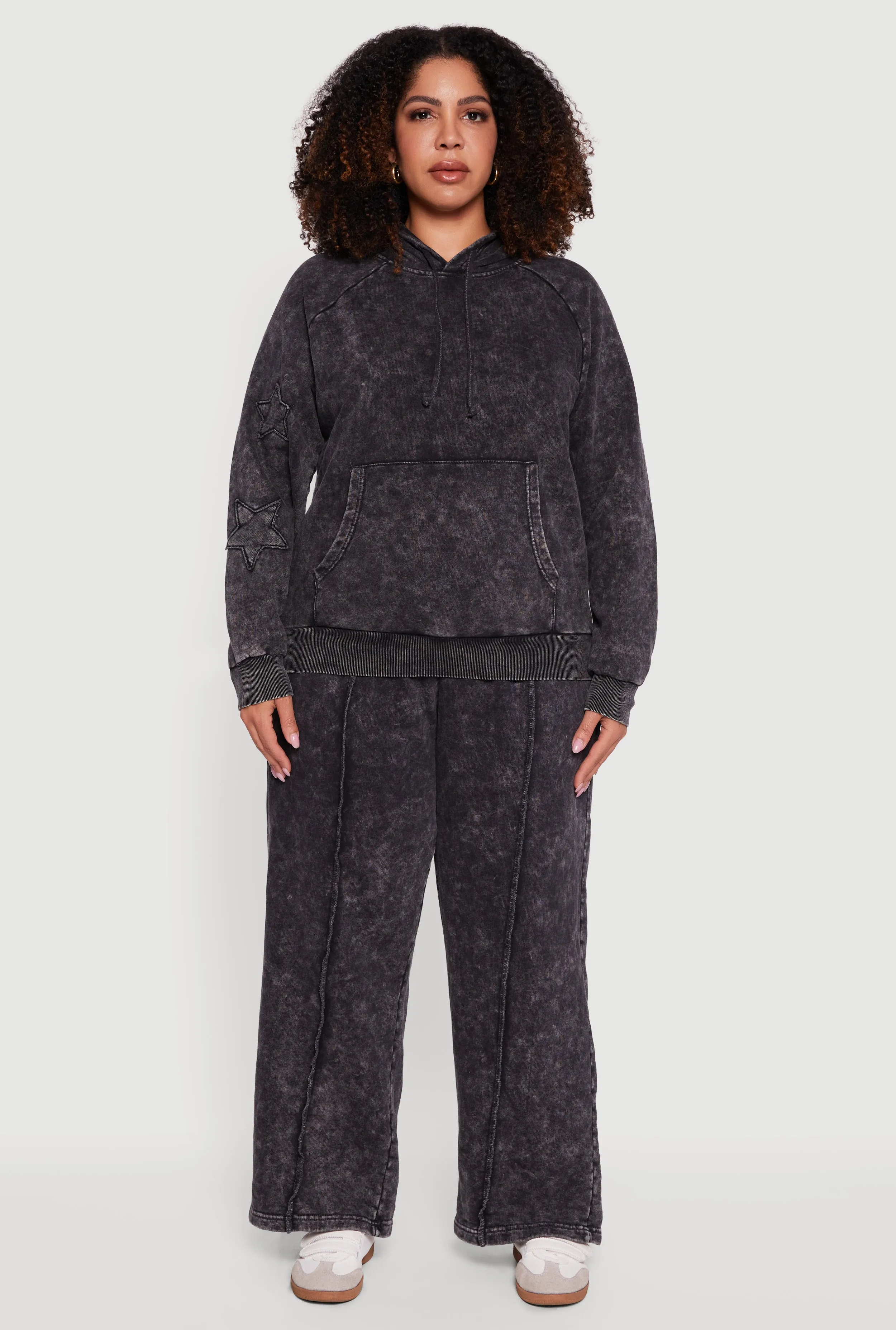 Plus Size Star Patch Graphic Acid Wash Hooded Sweatshirt sold by Rainbow product image thumbnail 3