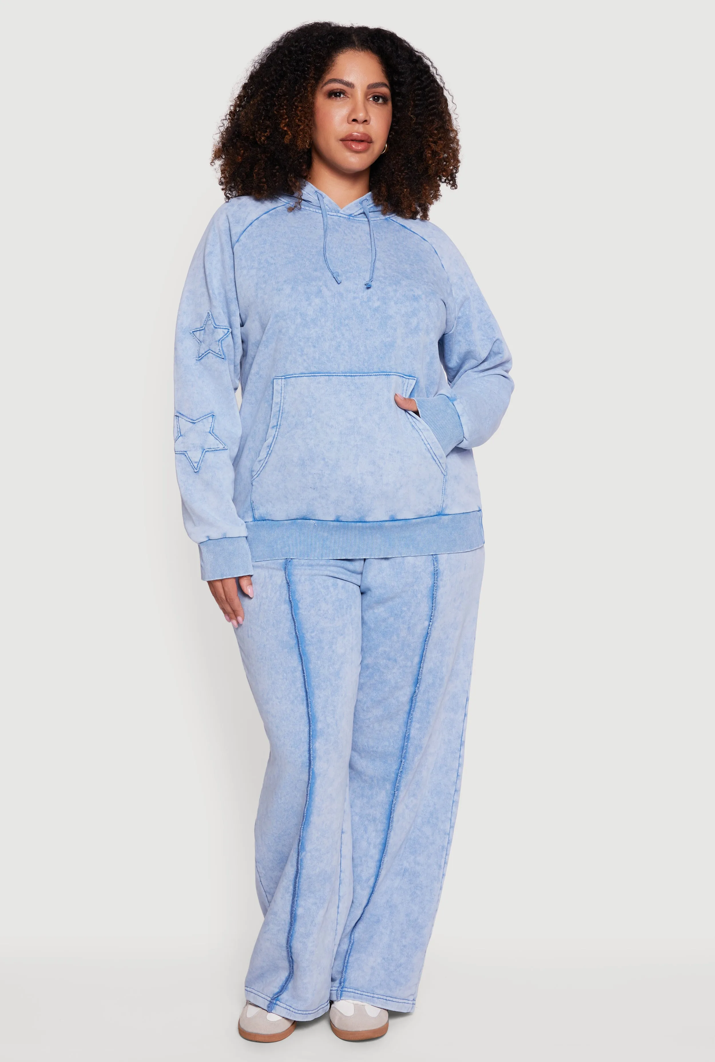 Plus Size Star Patch Graphic Acid Wash Hooded Sweatshirt sold by Rainbow product image thumbnail 2