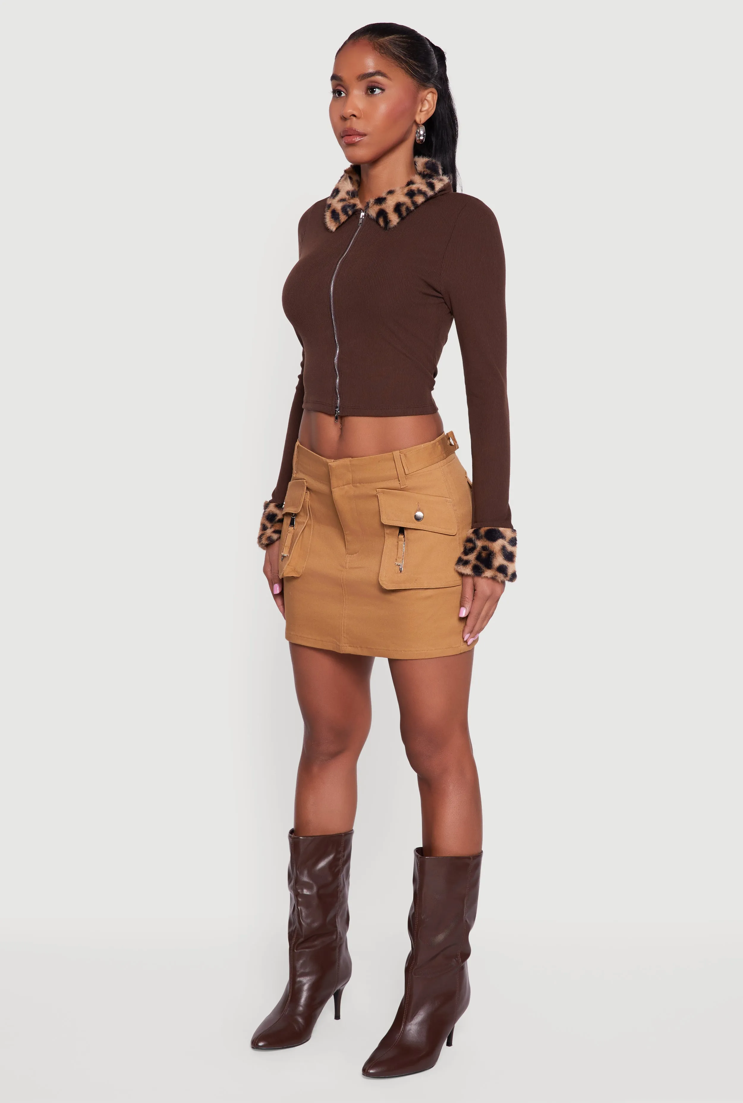 Mid Rise Solid Twill Cargo Mini Skirt sold by Rainbow product image thumbnail 3