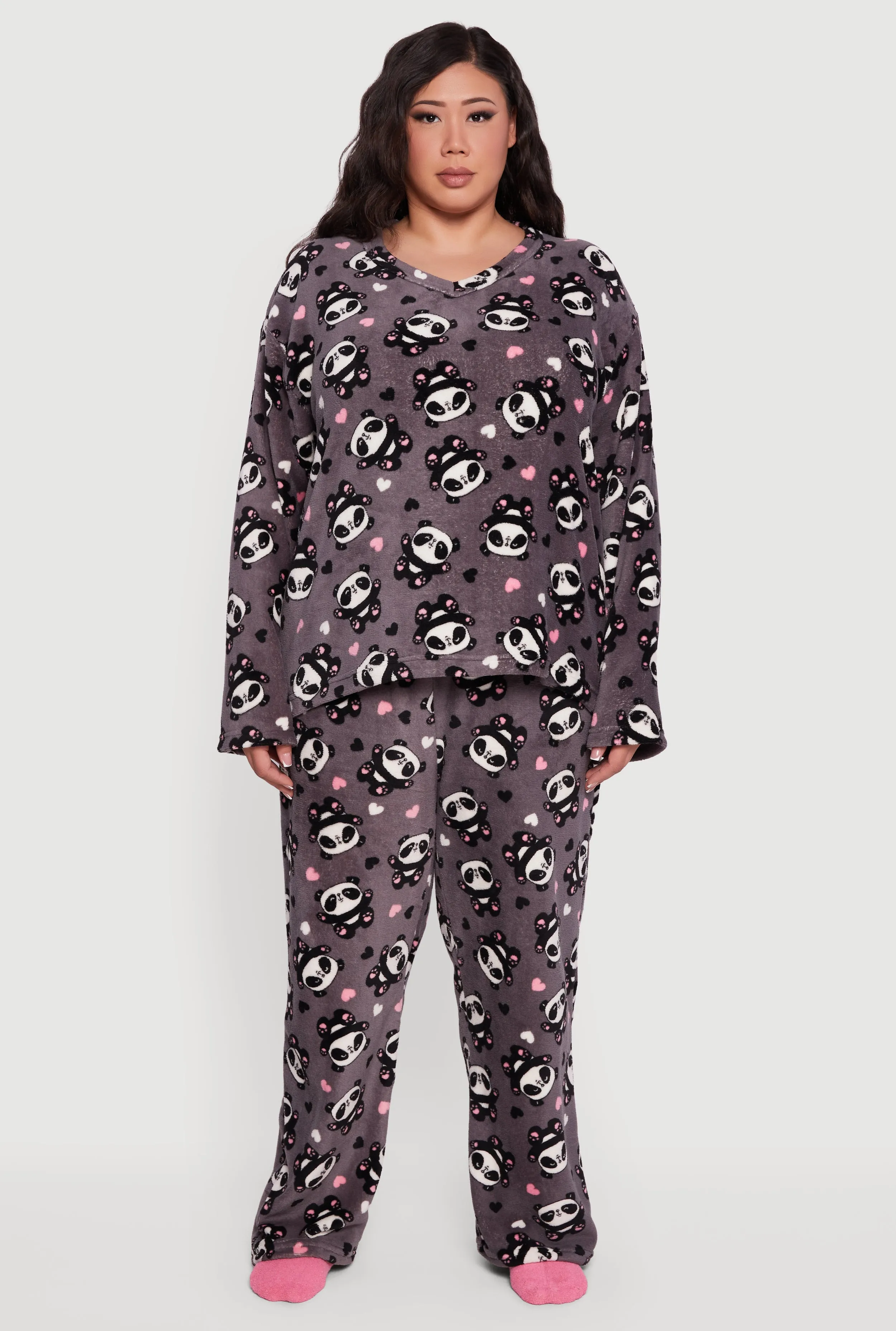 Plus Size Panda Print Pajama Top and Pants with Socks Set sold by Rainbow product image thumbnail 3