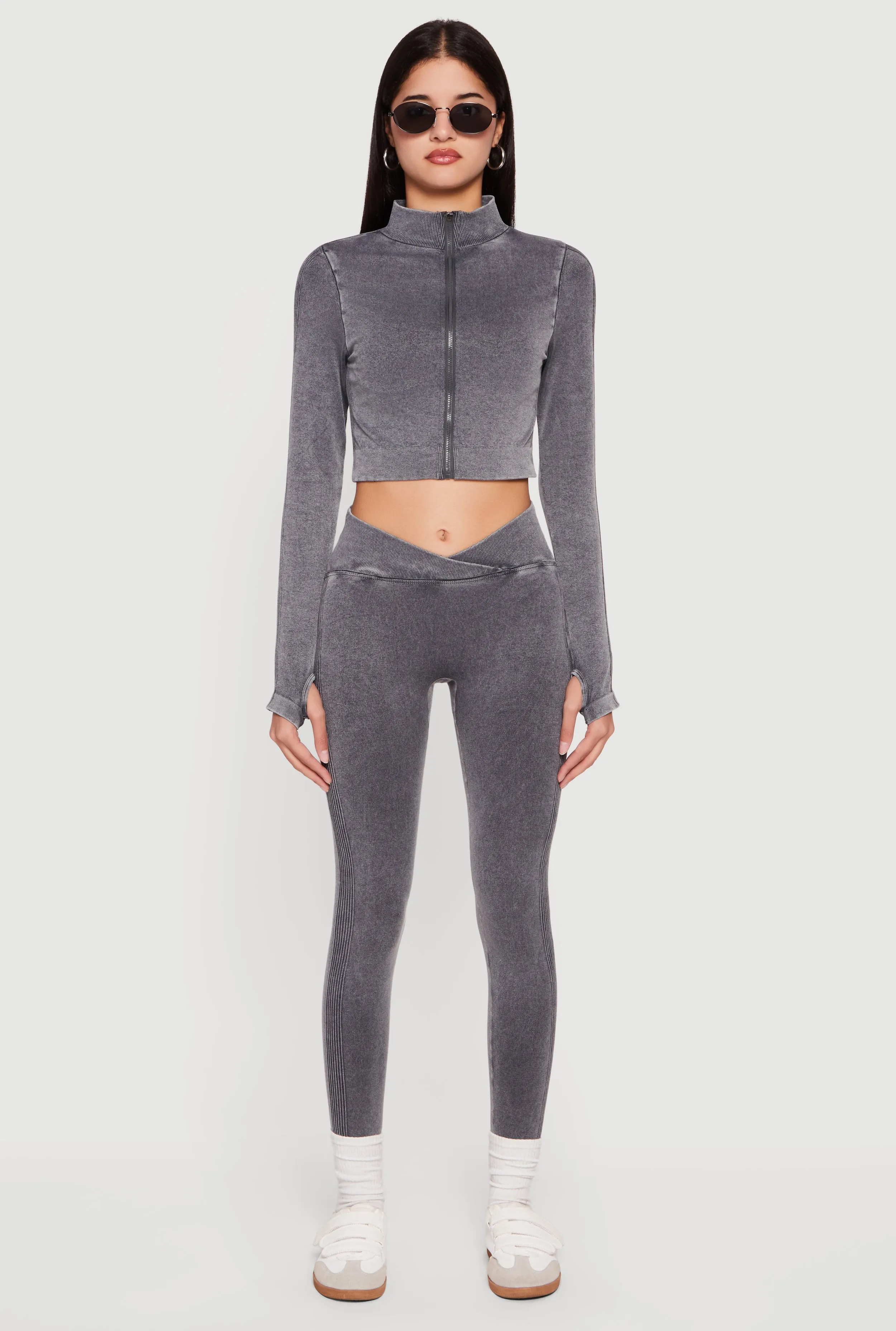 Seamless Acid Wash V-Waist Leggings sold by Rainbow product image thumbnail 5