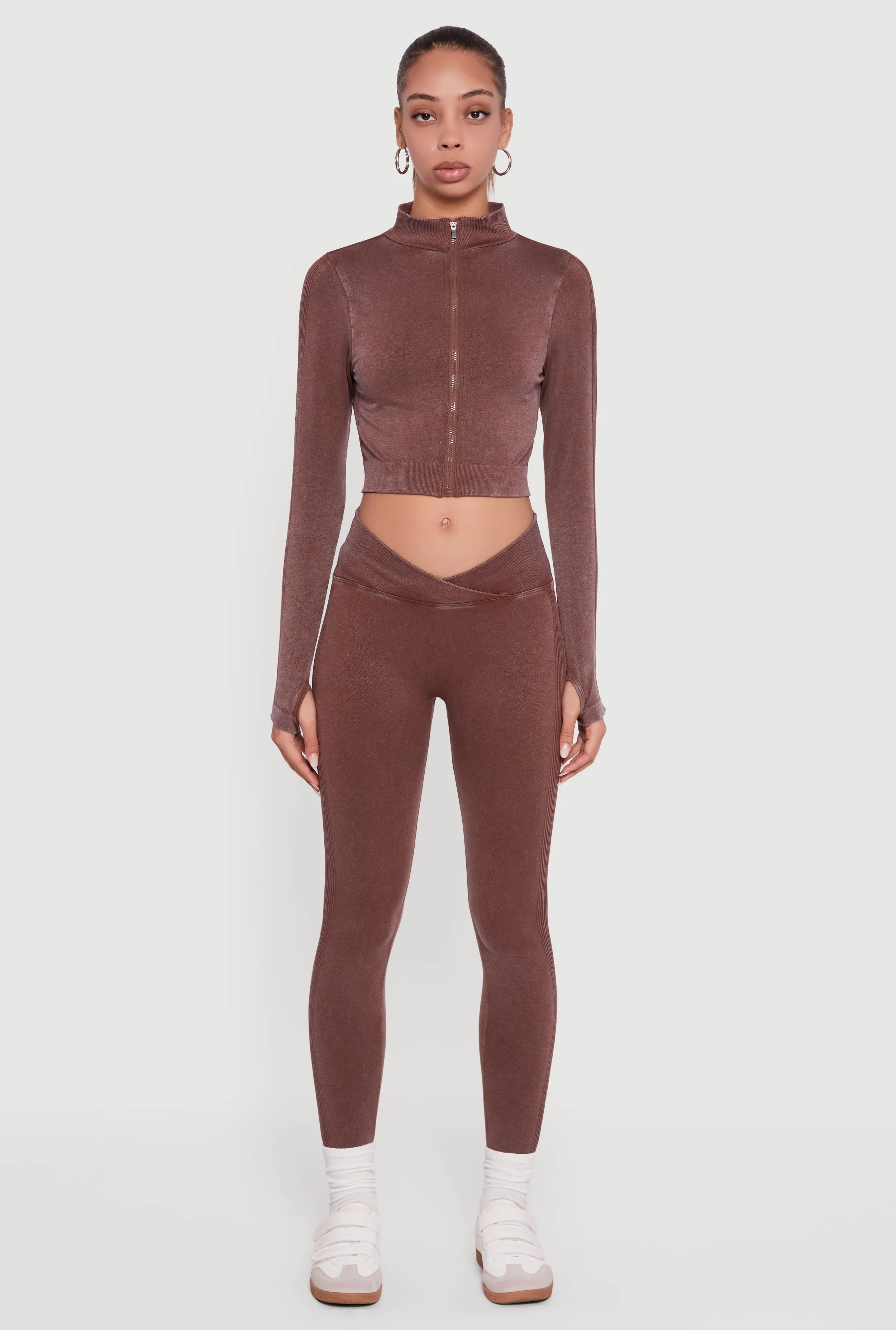 Seamless Acid Wash V-Waist Leggings sold by Rainbow product image thumbnail 2