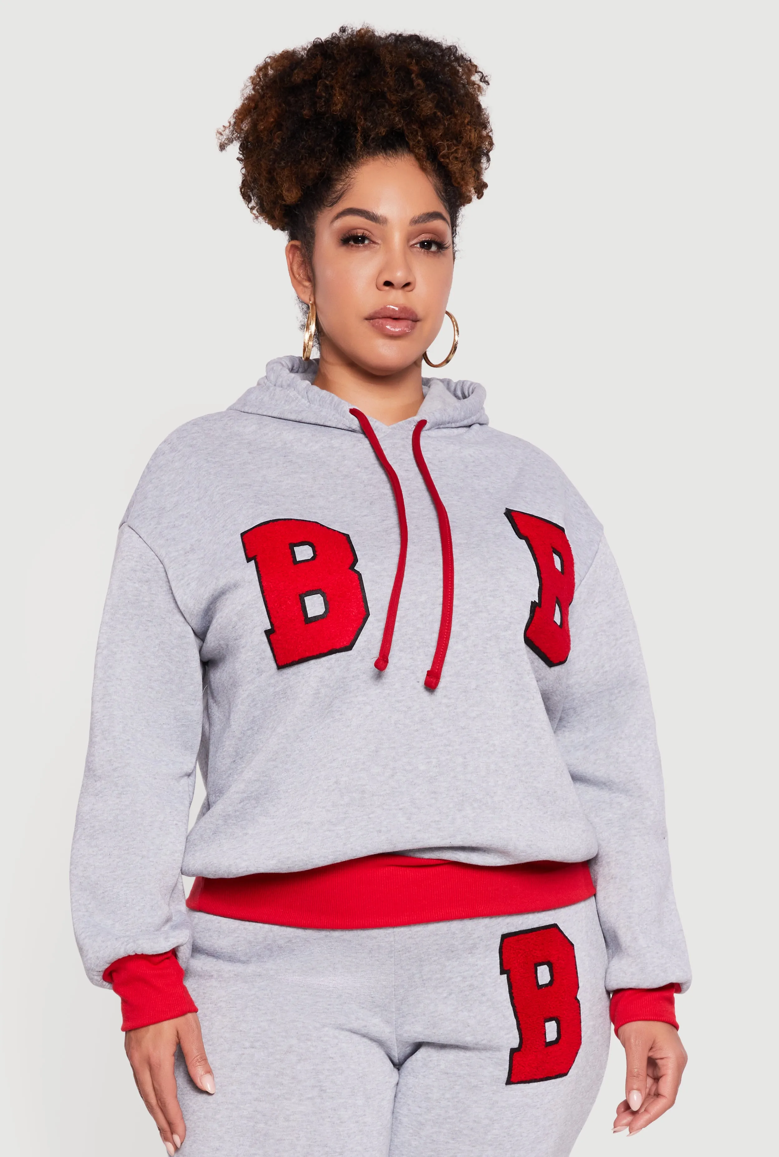 Plus Size Chenille B Initial Patch Graphic Sweatshirt sold by Rainbow product image thumbnail 2
