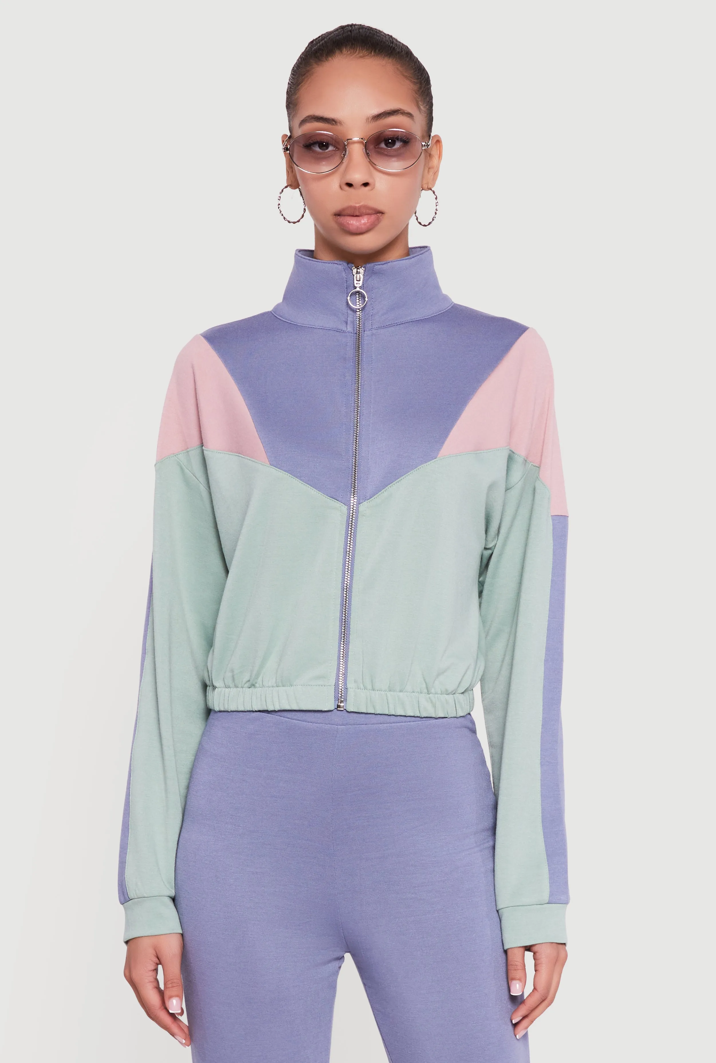 Color Block Long Sleeve Mock Neck Zip Front Top sold by Rainbow product image thumbnail 3