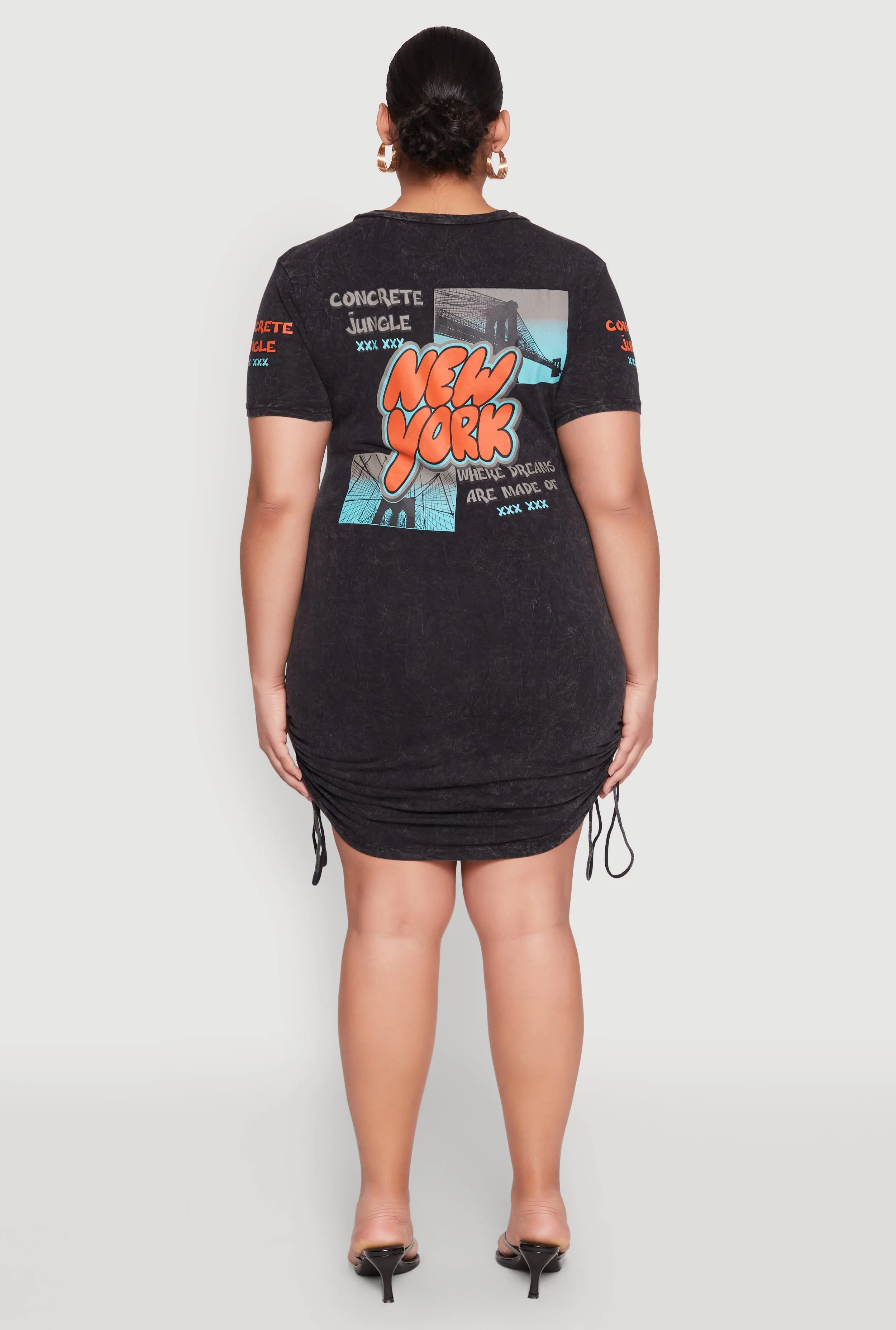 Plus Size New York Concrete Jungle Graphic T Shirt Dress sold by Rainbow product image thumbnail 5
