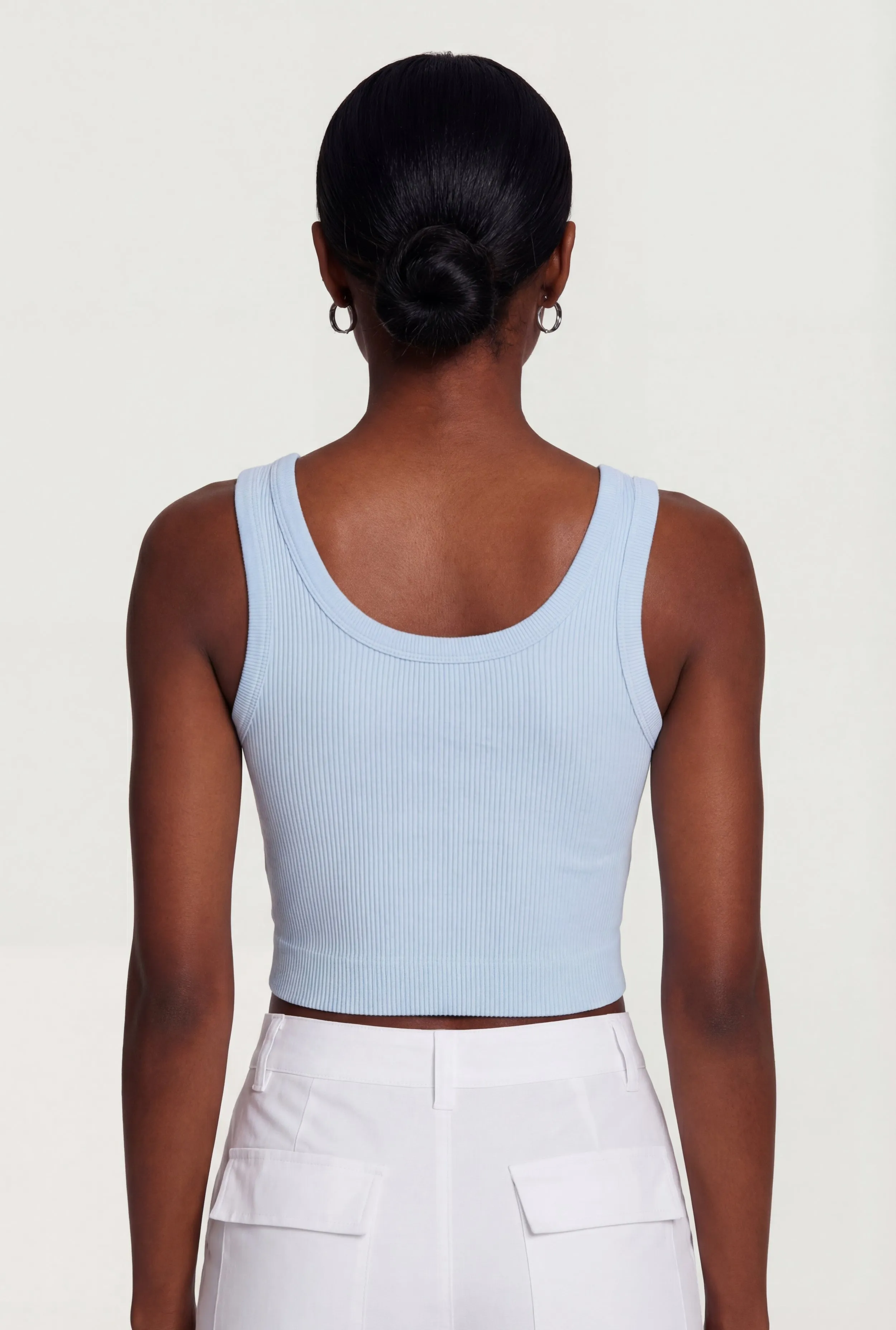 Scoop Neck Seamless Cropped Tank Top sold by Rainbow product image thumbnail 5