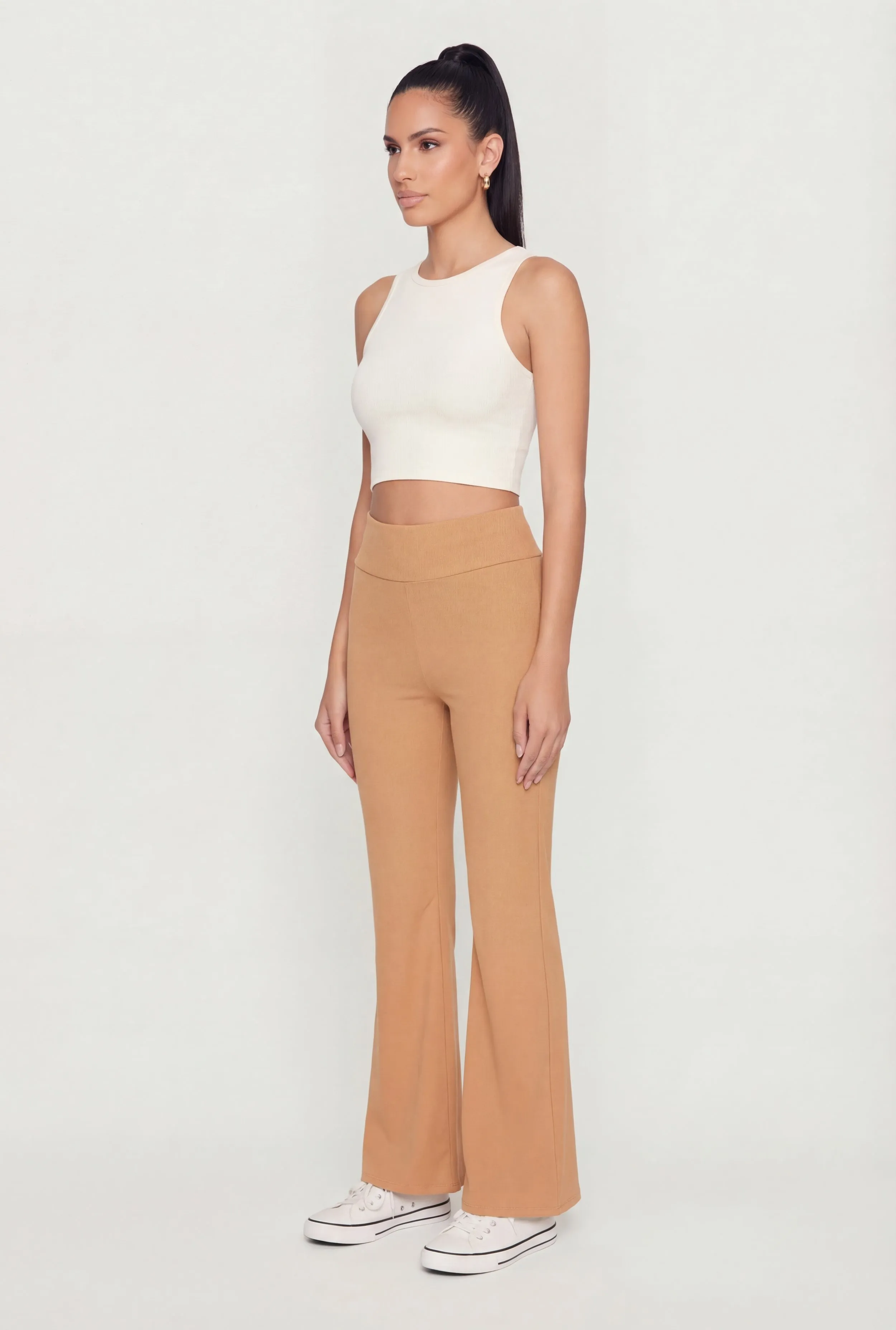 Seamless Cropped Tank Top with Shelf Bra sold by Rainbow product image thumbnail 3