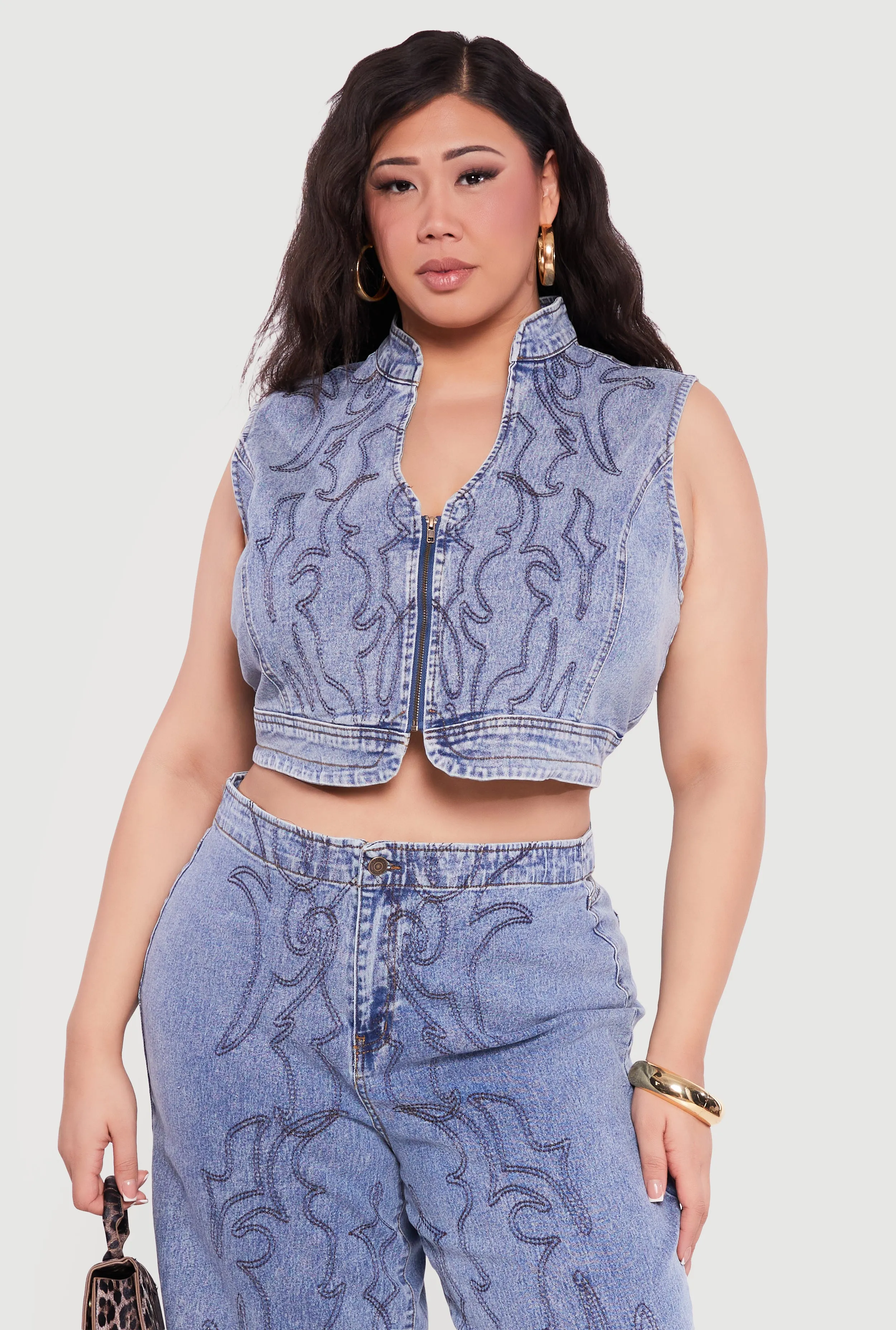 Plus Size Western Decorative Stitch Zip Front Denim Vest sold by Rainbow product image thumbnail 3