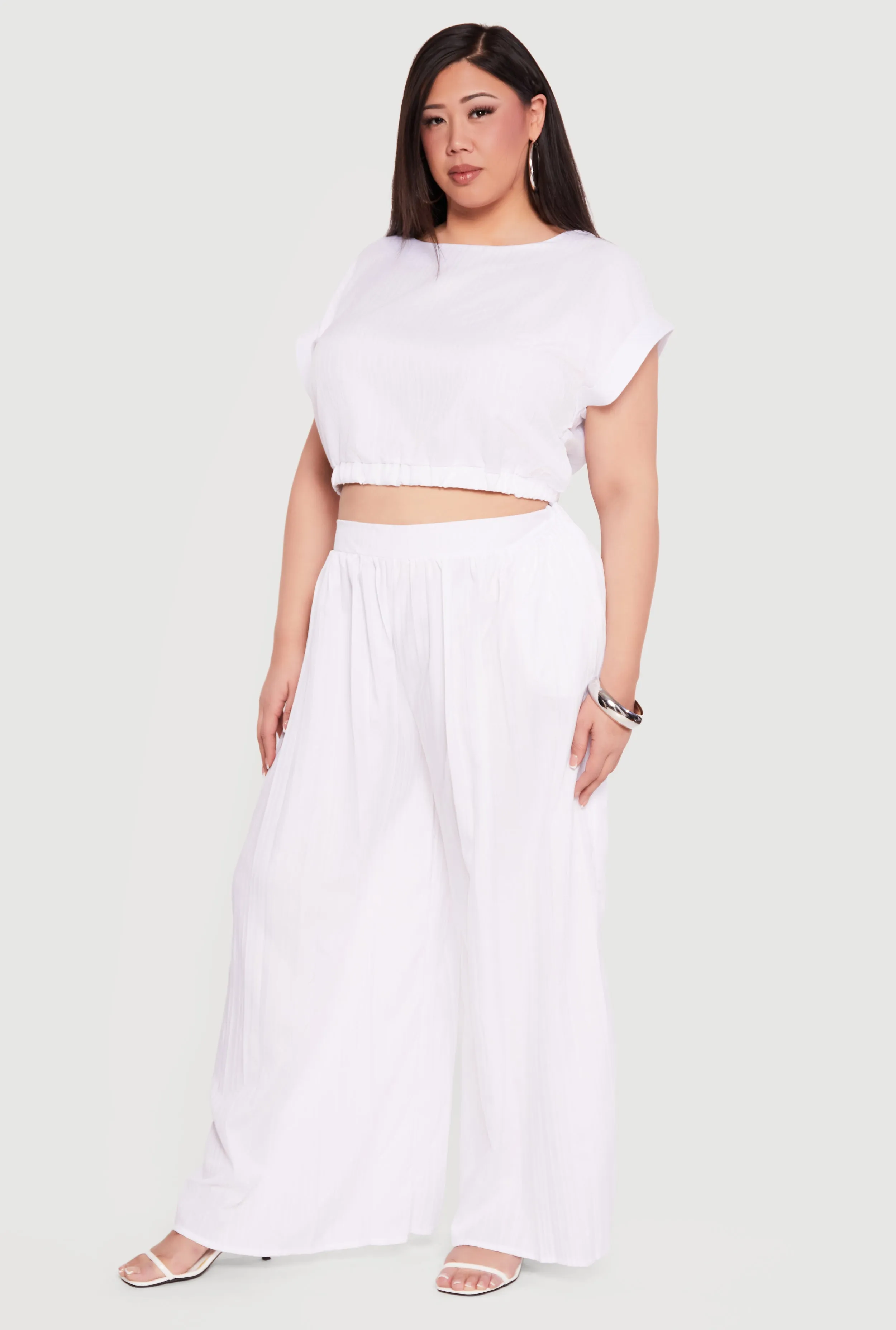 Plus Size Textured Knit Boat Neck Bubble Hem Crop Top sold by Rainbow product image thumbnail 3