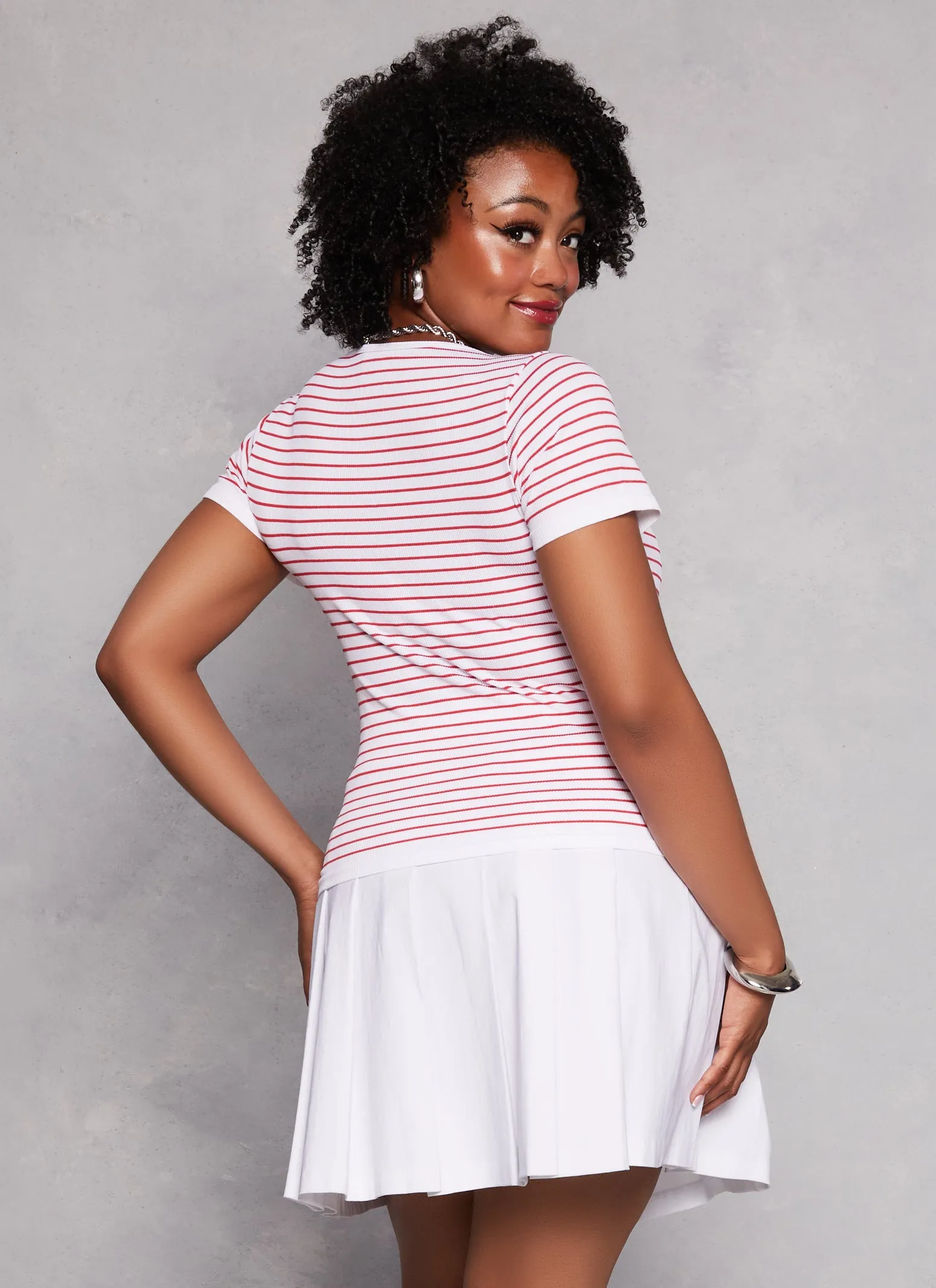 Plus Size Seamless Striped Notch Neck Tee sold by Rainbow product image thumbnail 3