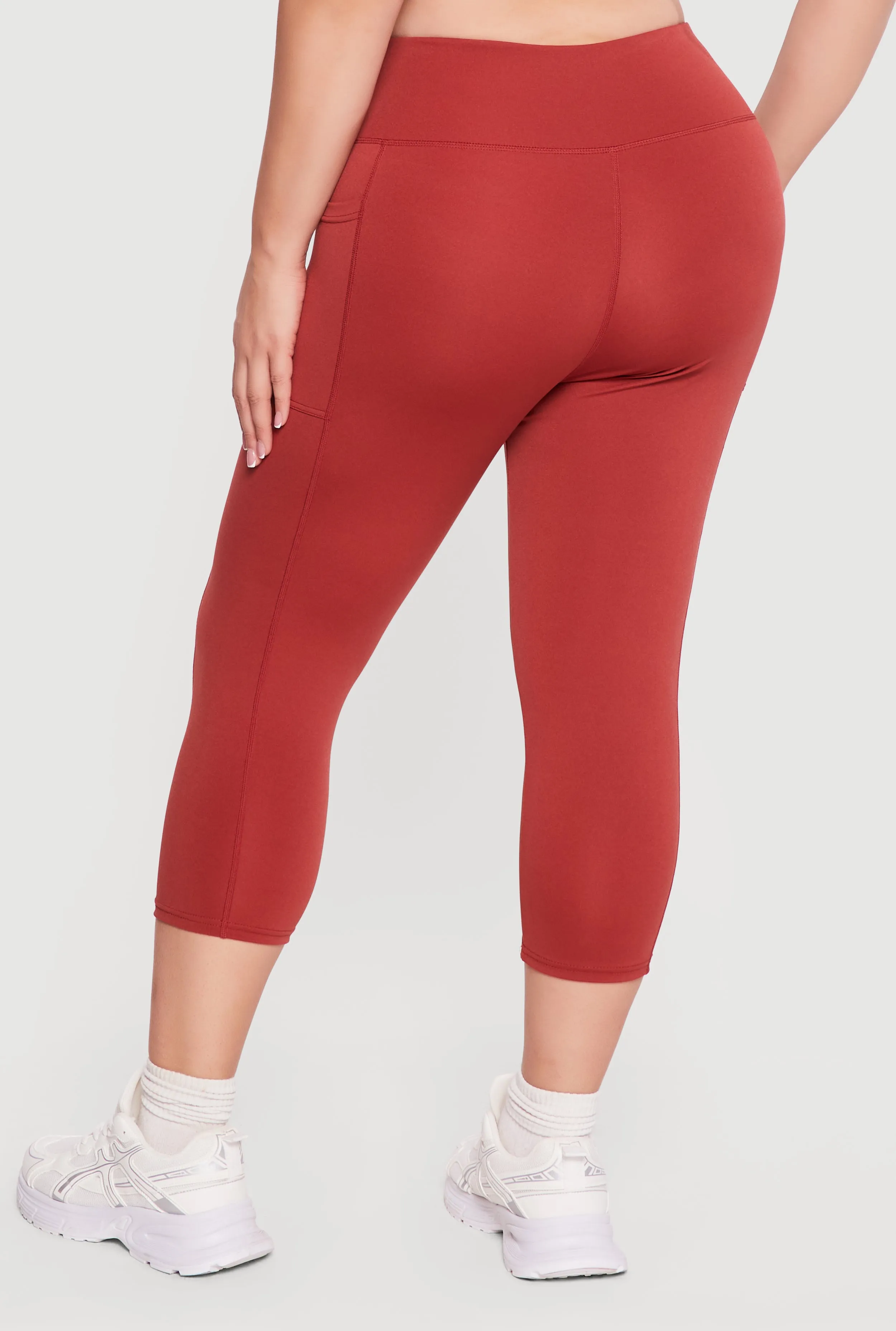 Plus Size Capri Leggings with Side Pockets sold by Rainbow product image thumbnail 5