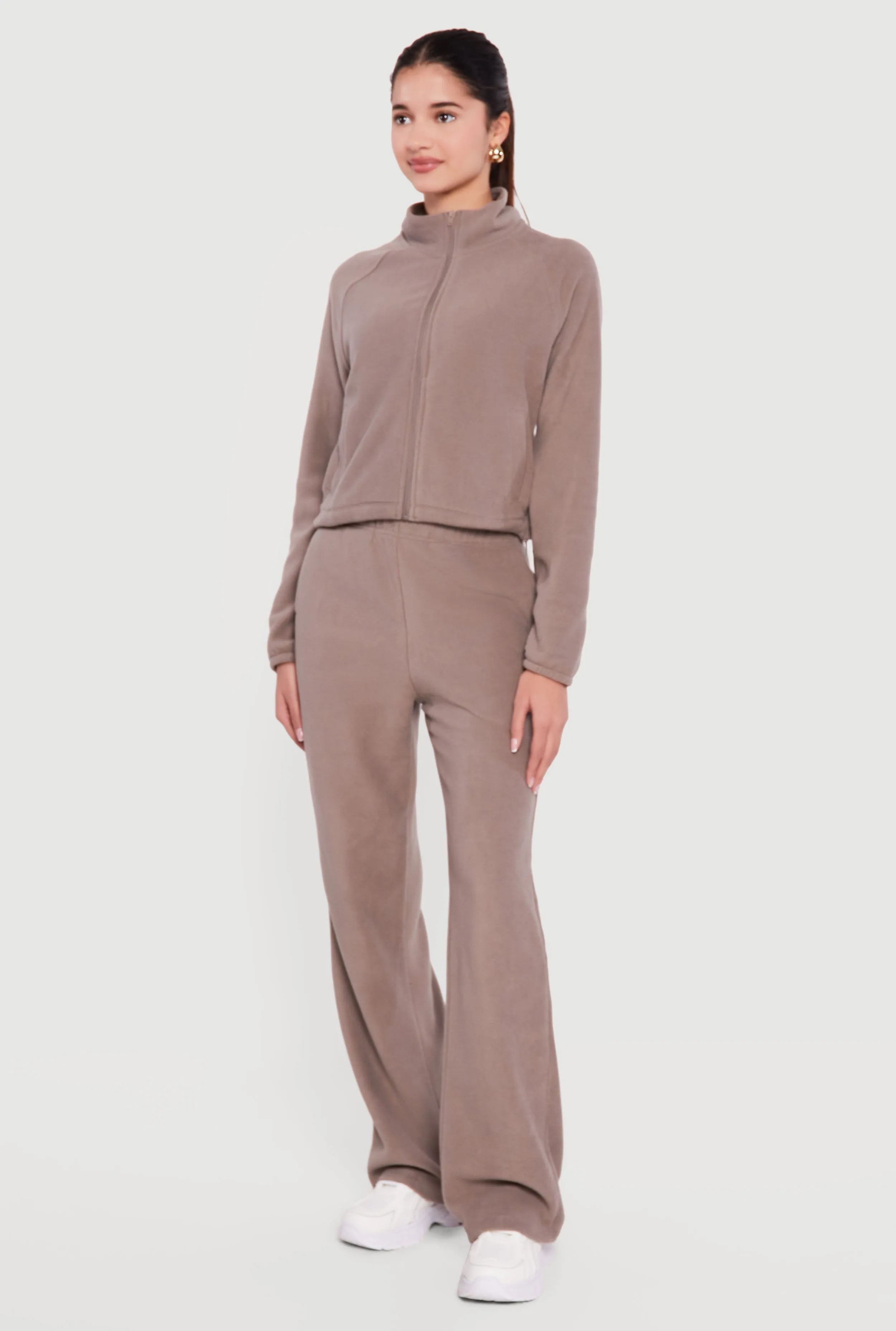 High Waisted Straight Leg Sweatpants sold by Rainbow product image thumbnail 2