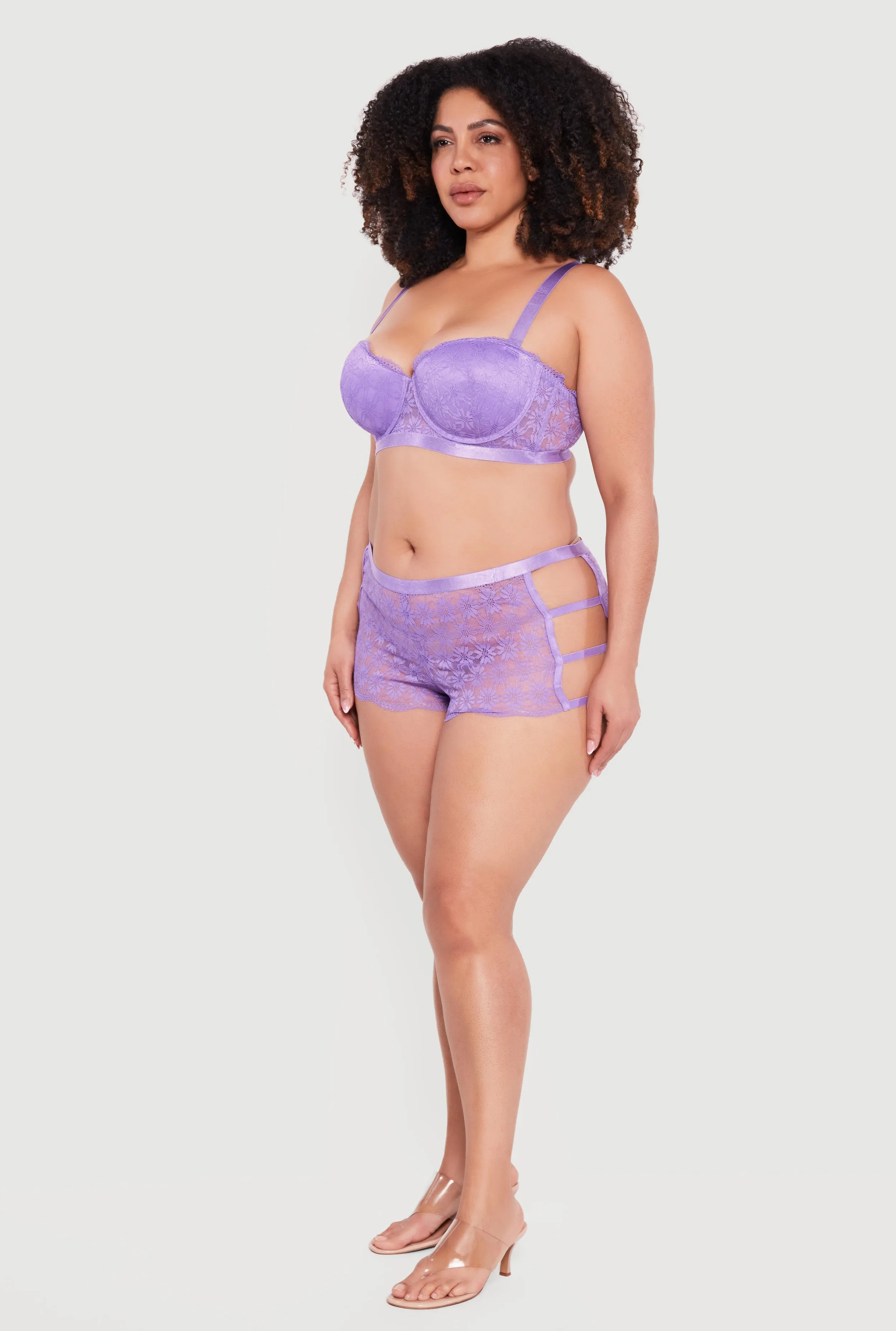 Plus Size Solid Floral Lace Convertible Balconette Bra sold by Rainbow product image thumbnail 3
