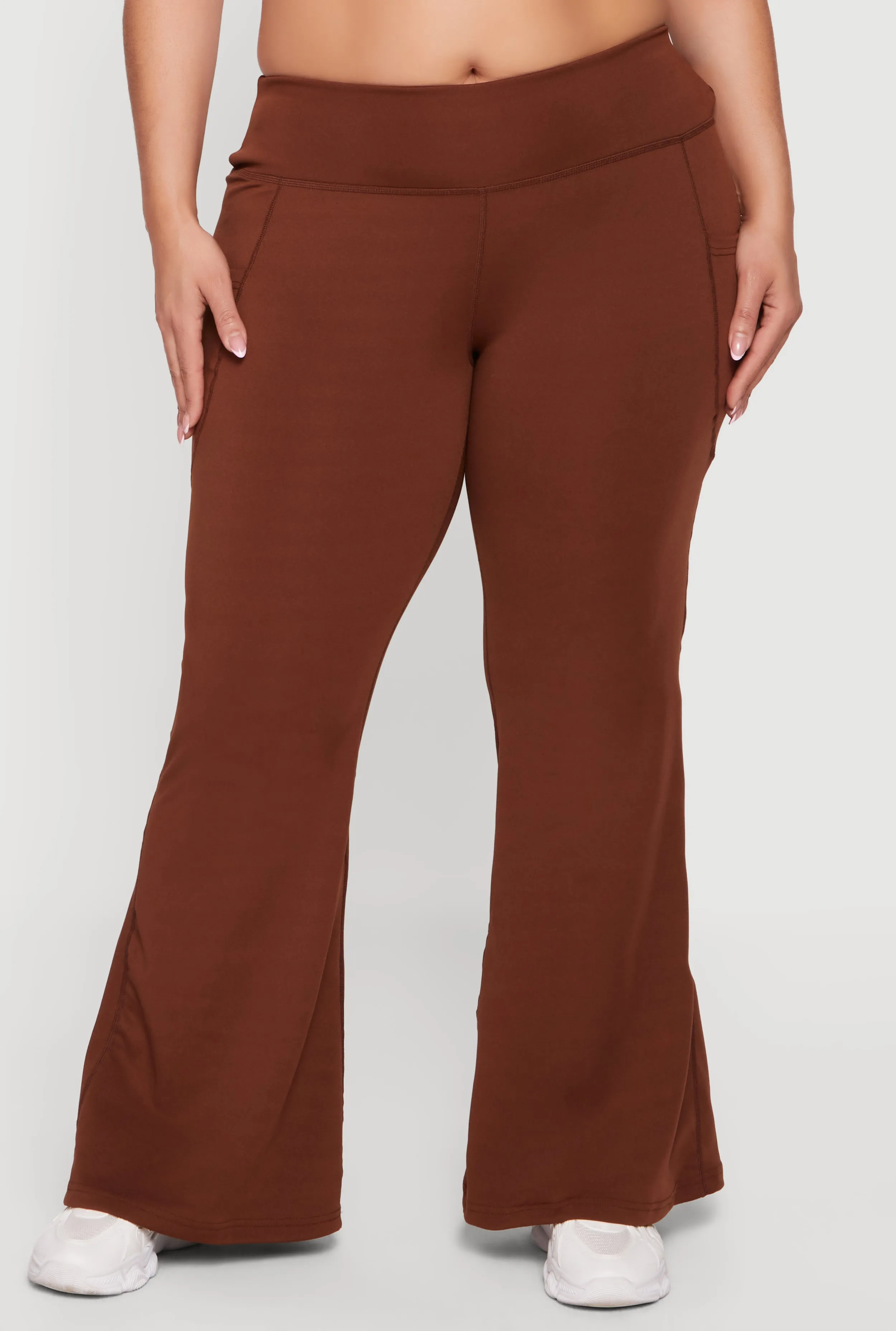 Plus Size Flare Leg Active Pants with Pockets sold by Rainbow product image thumbnail 3