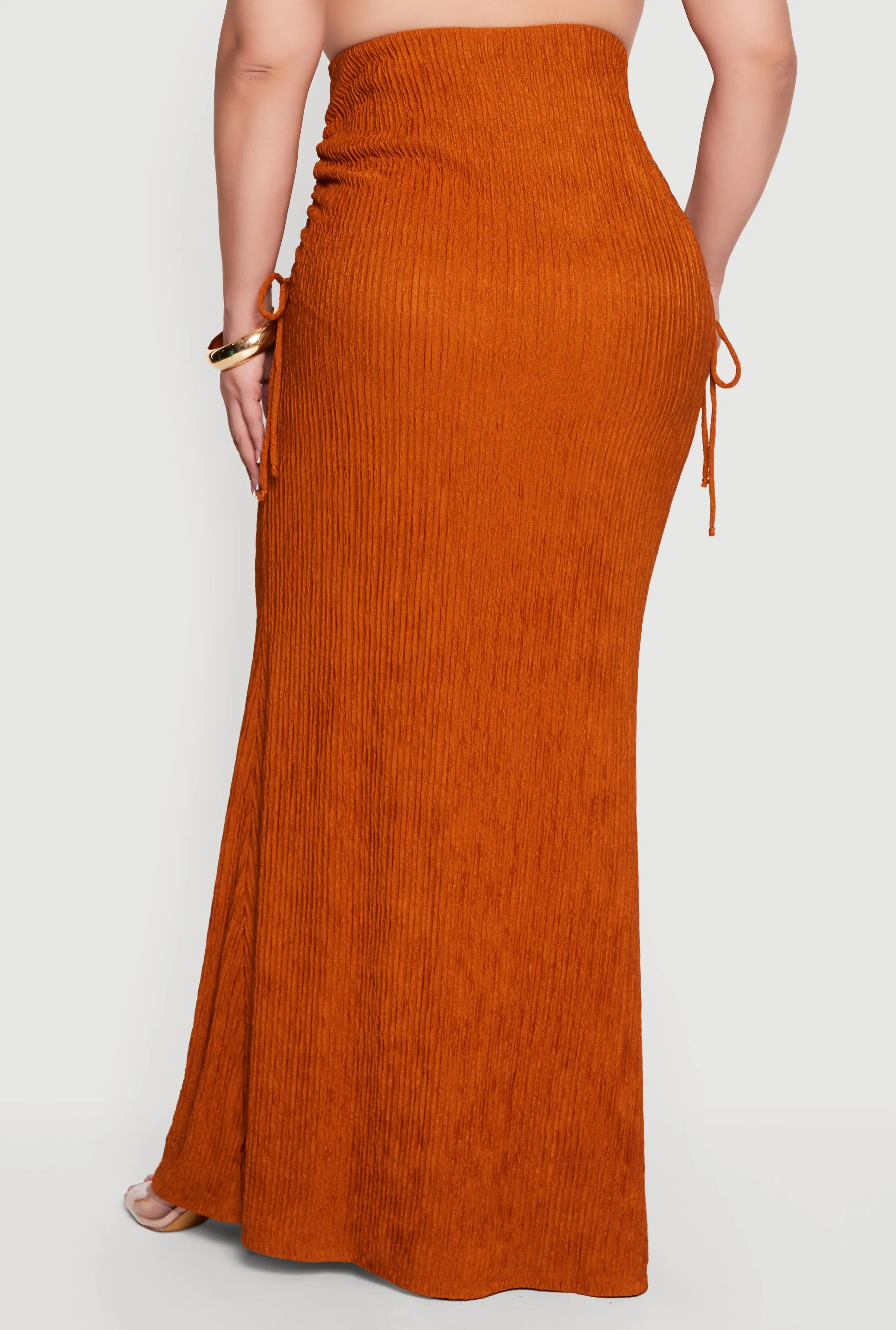 Plus Size Textured Knit Ruched High Waisted Maxi Skirt sold by Rainbow product image thumbnail 5