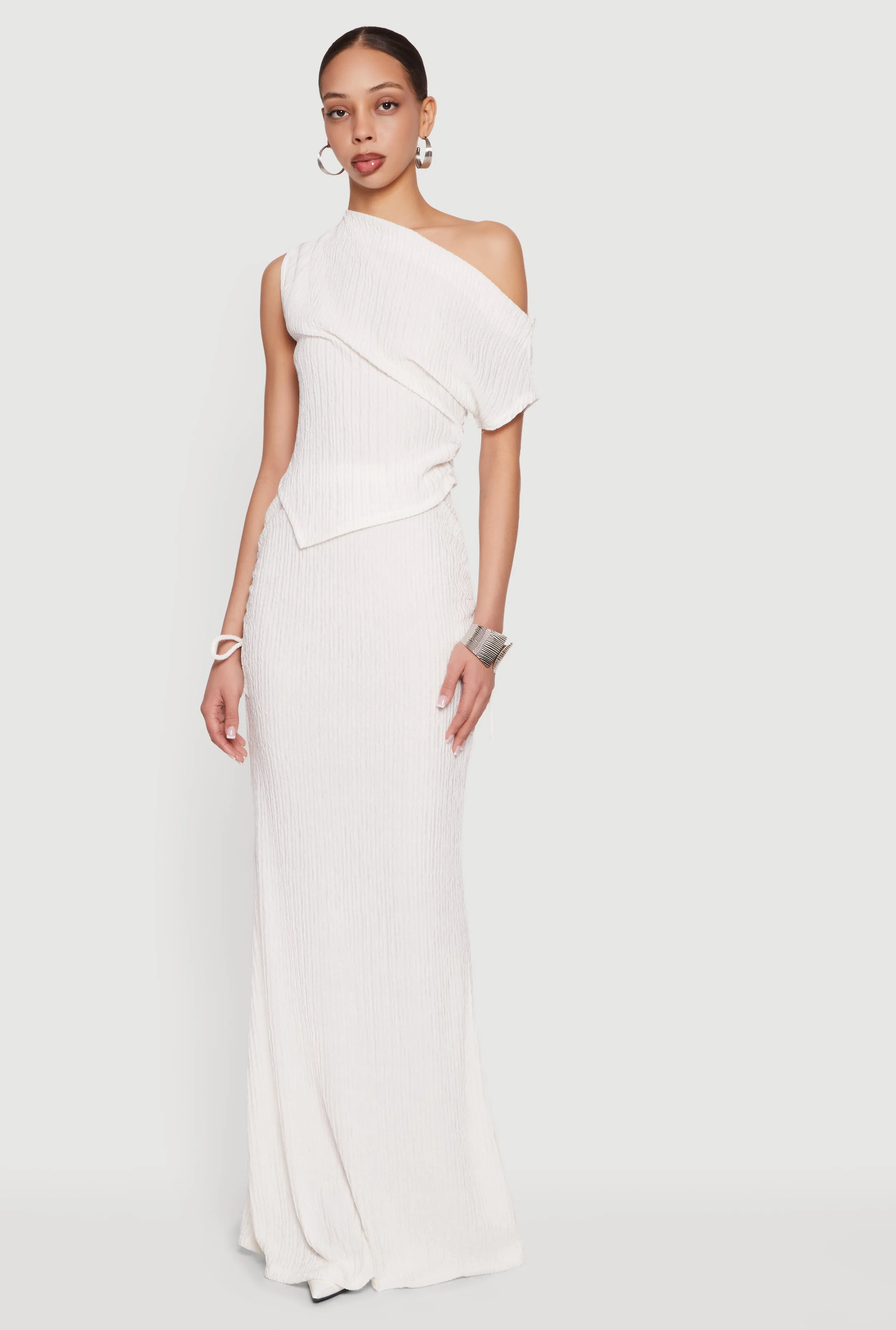 High Waisted Side Ruched Mermaid Maxi Skirt sold by Rainbow product image thumbnail 2