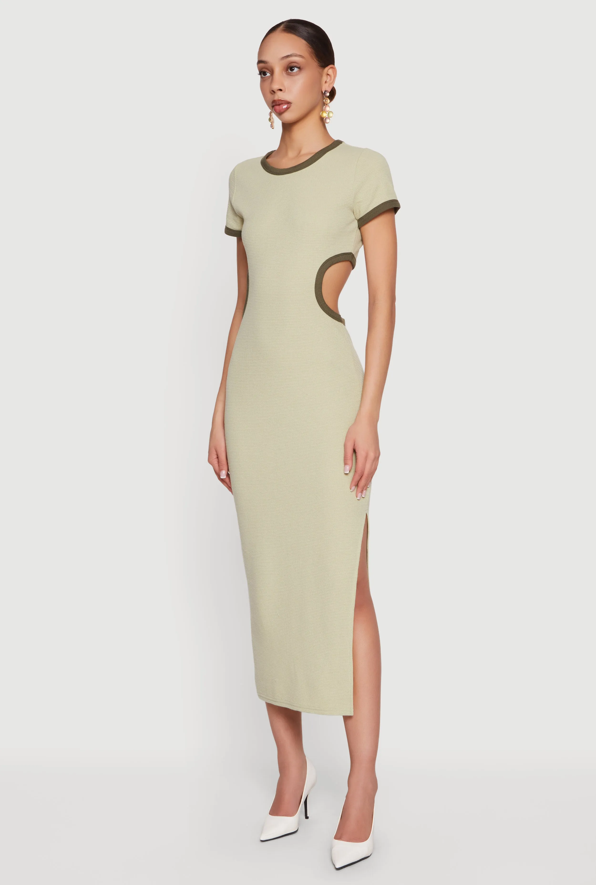 Contrast Trim Cutout Back Short Sleeve Midi Dress sold by Rainbow product image thumbnail 2