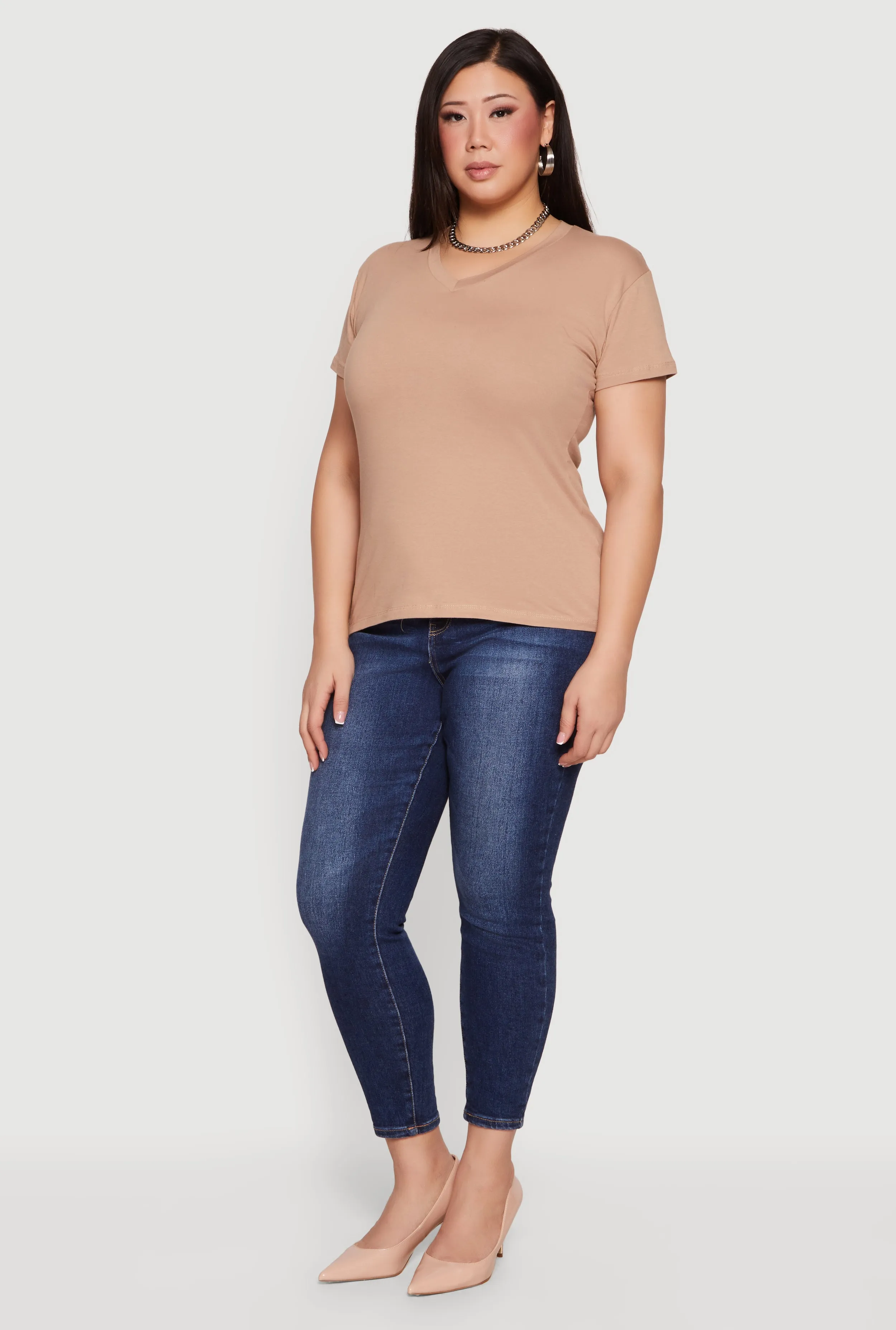 Plus Size Basic V-Neck Short Sleeve T-Shirt sold by Rainbow product image thumbnail 3