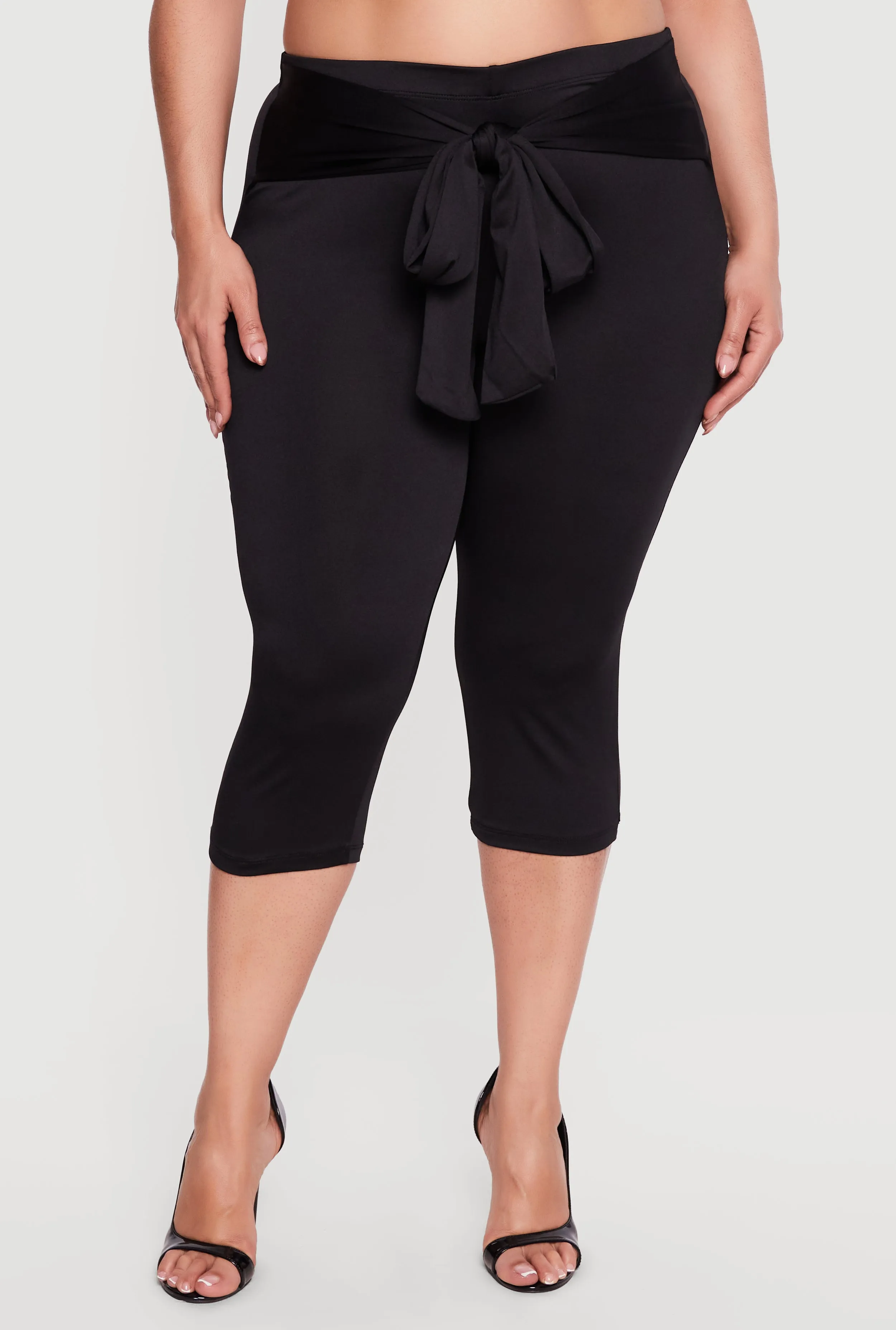 Plus Size Tie Waist Capri Leggings sold by Rainbow product image thumbnail 3