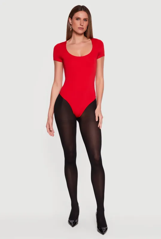 Short Sleeve Scoop Neck Bodysuit made by Daisy